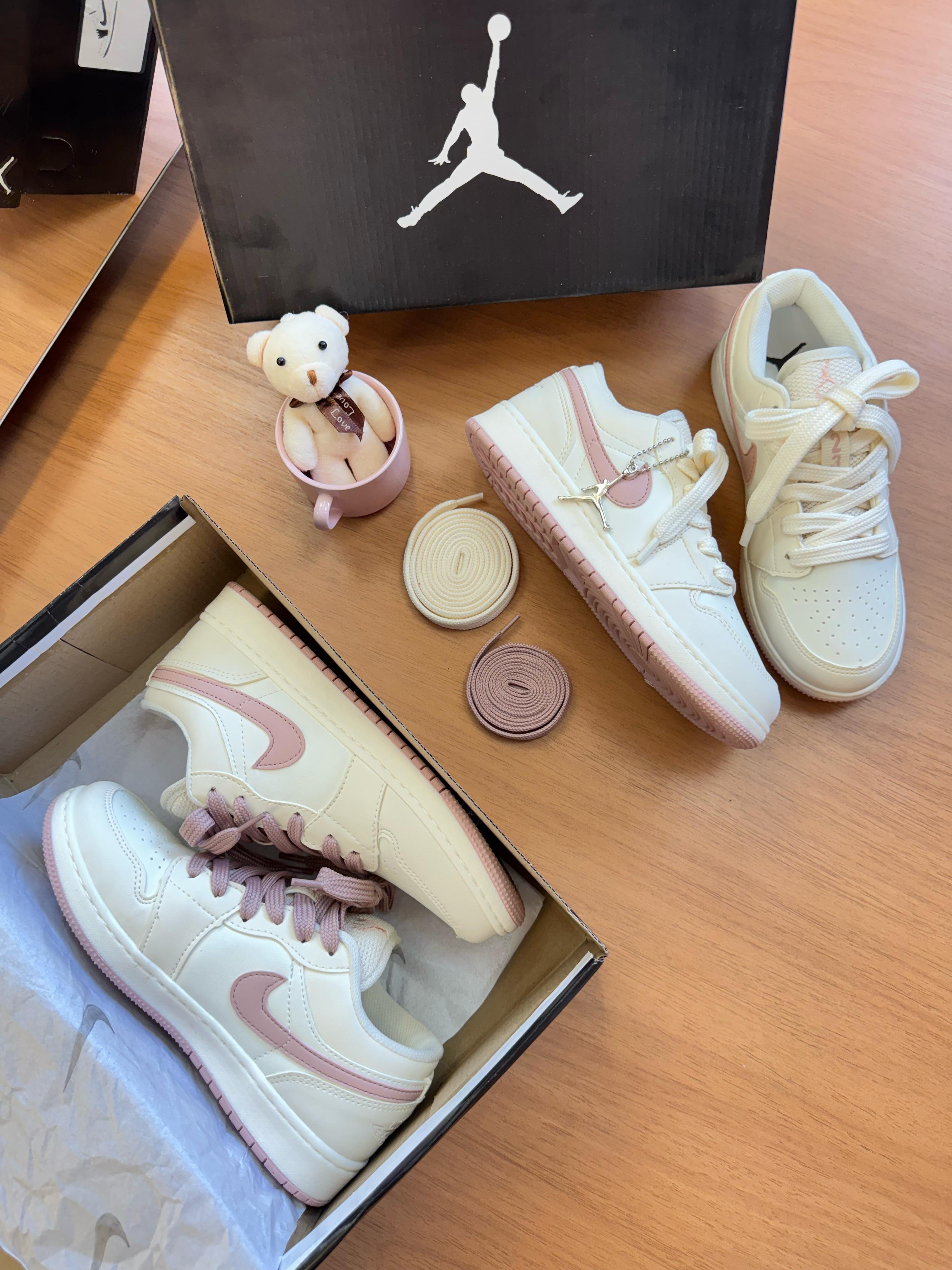 Air Jordan 1 "White/Pink" 🇧🇷