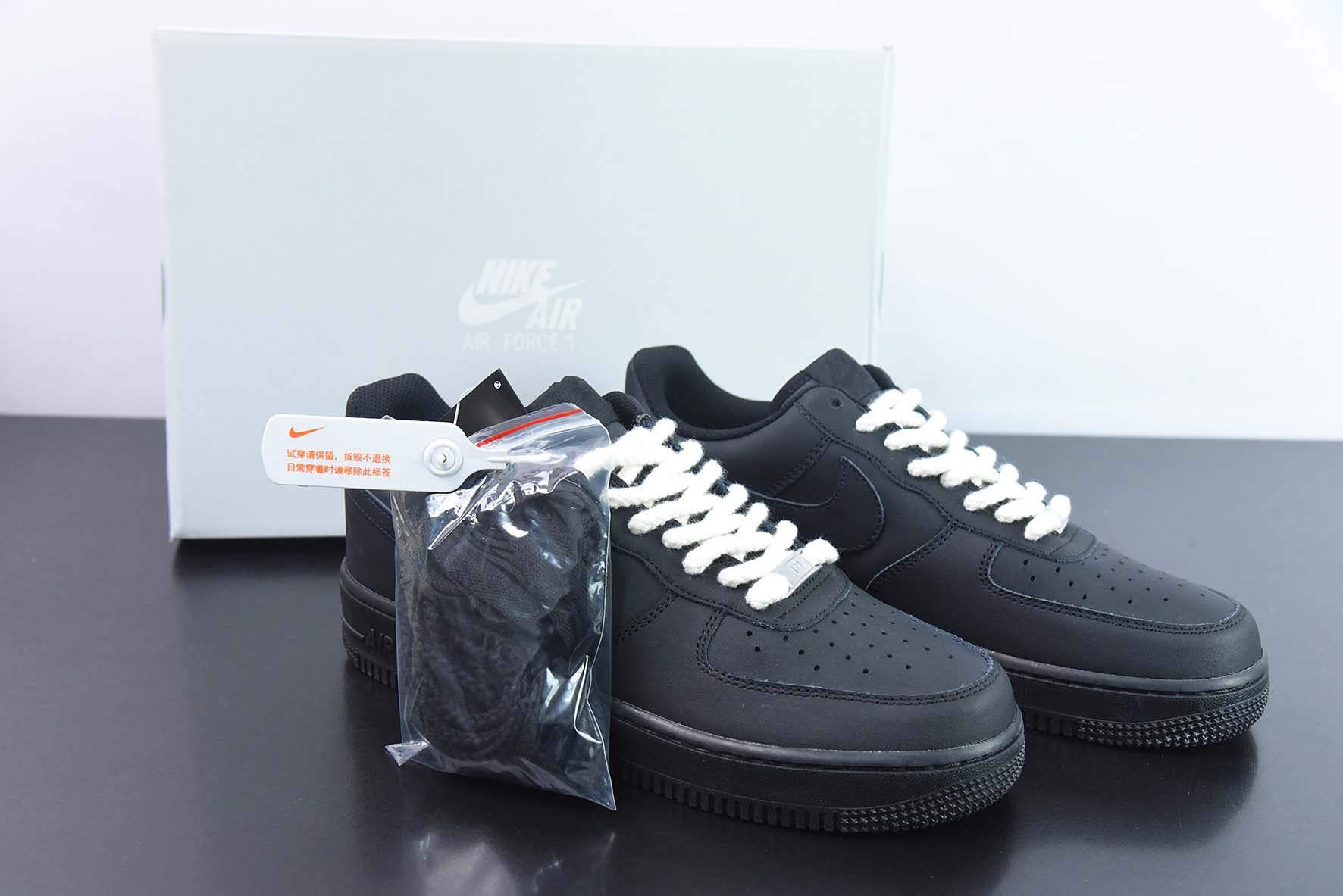 AIR FORCE 1  '07 "BLACK" 🇺🇸