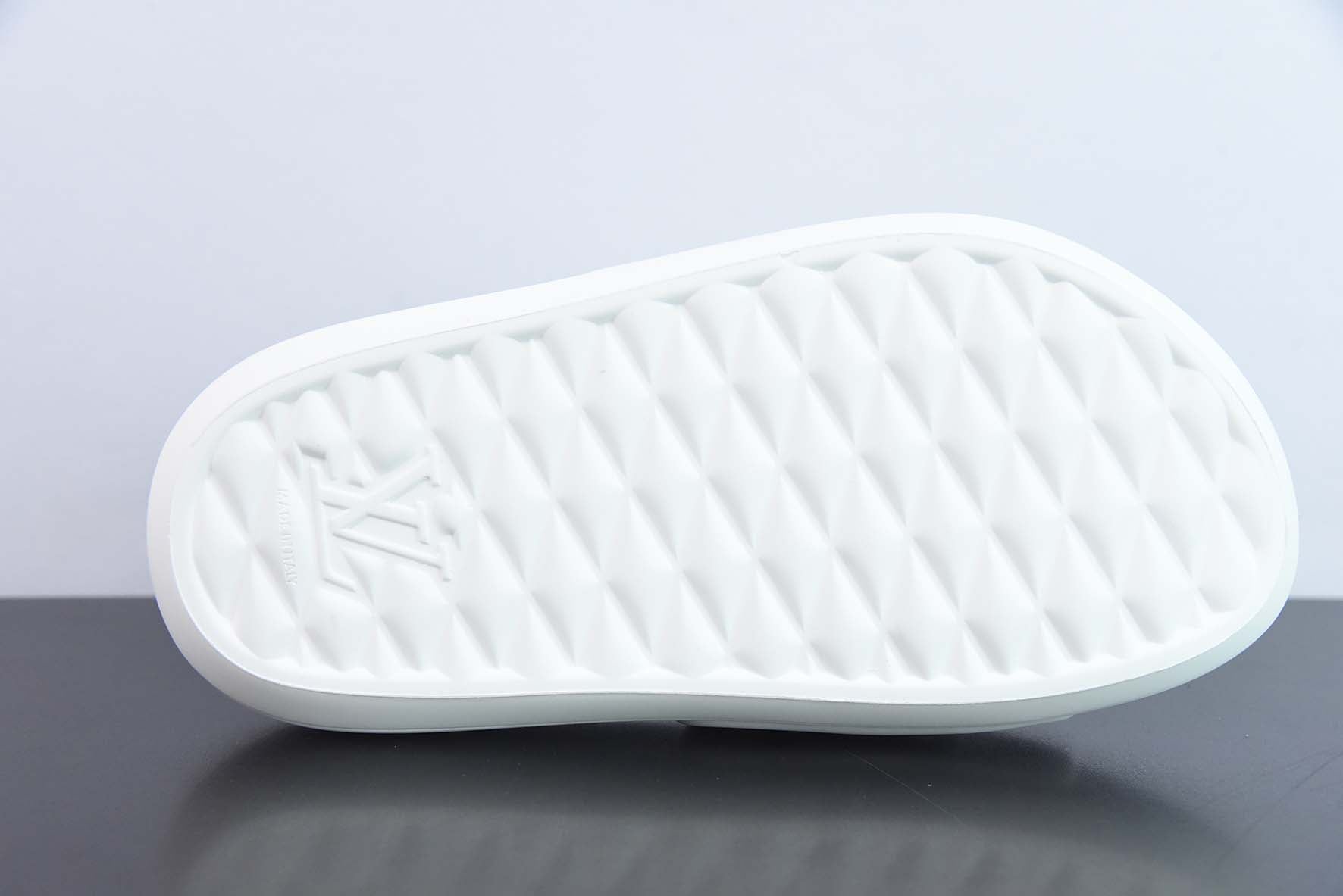 SLIDE LV WATERFRONT "MONOGRAM" WHITE