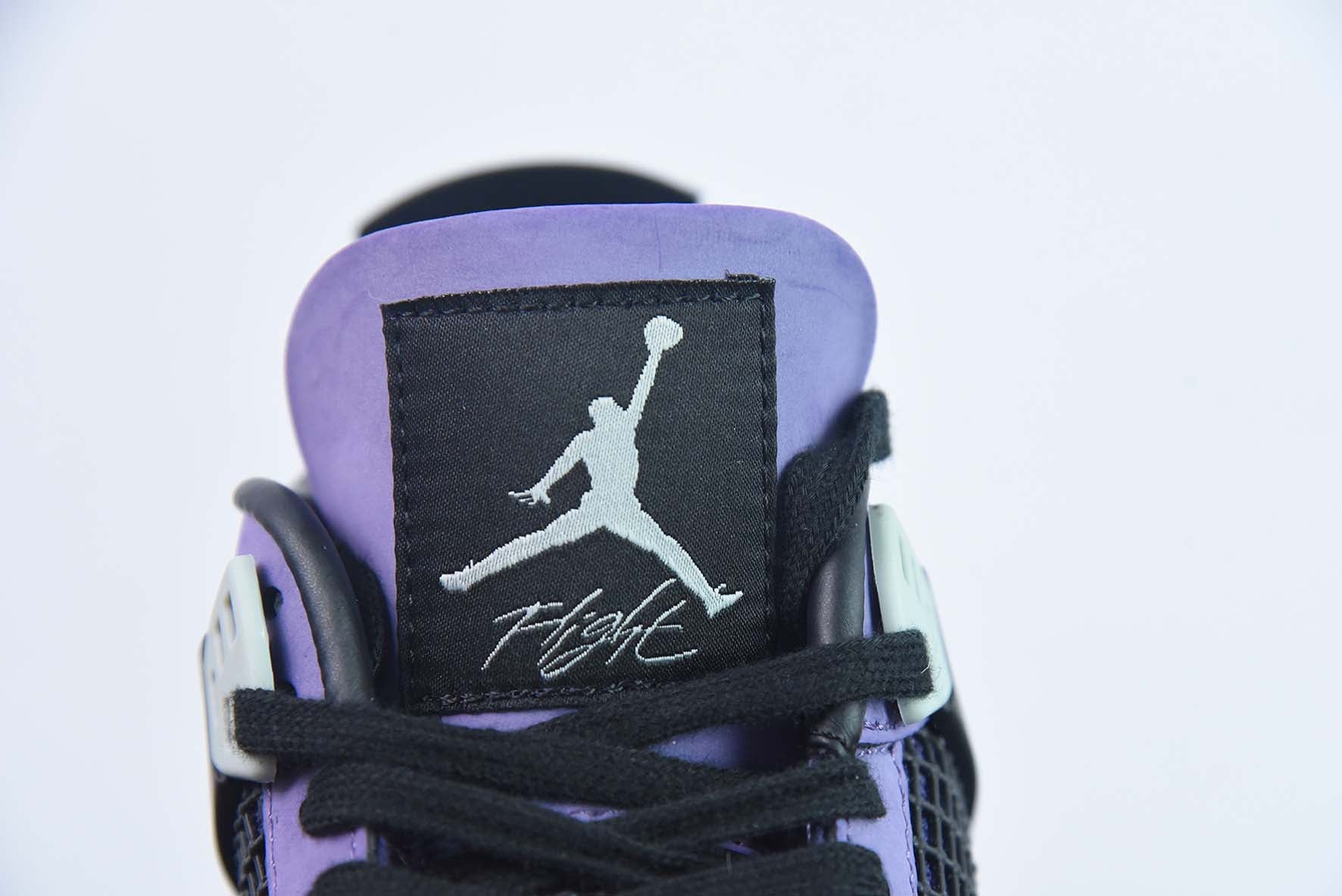 AIR JORDAN 4 x TRAVIS SCOTT "PURPLE"