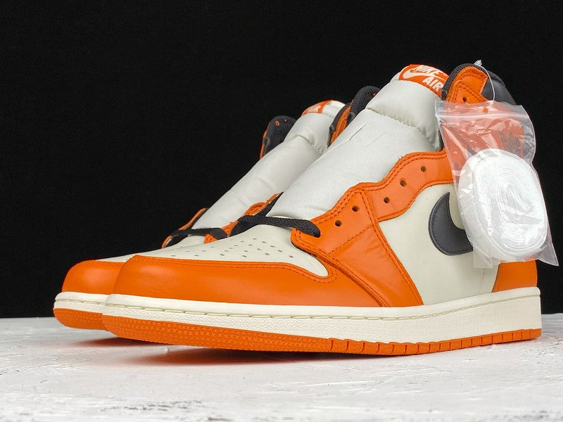 AIR JORDAN 1 RETRO HIGH OG 'Shattered Backboard Away' - 555088-113