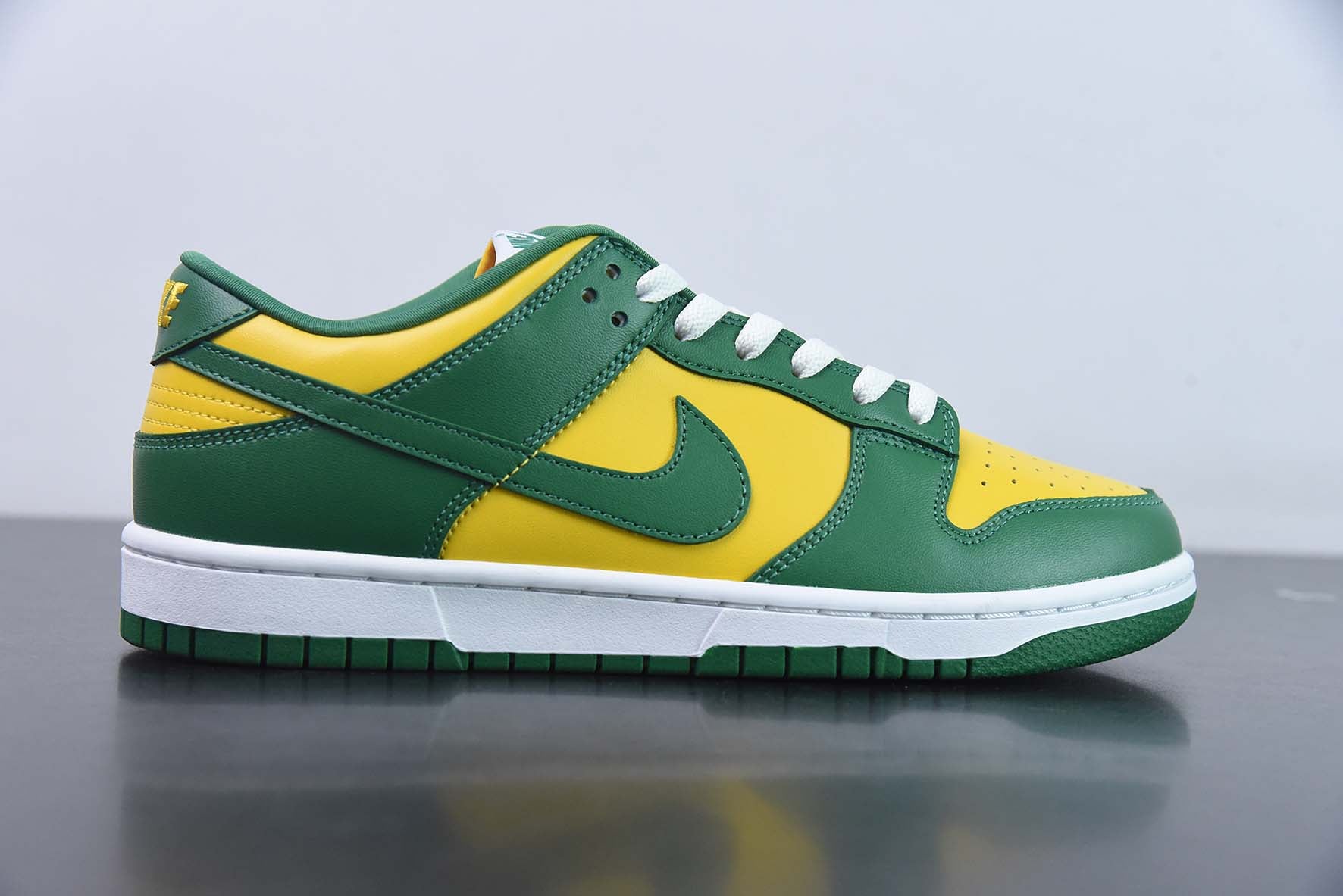 NIKE SB DUNK LOW "BRAZIL" - CU1727-700