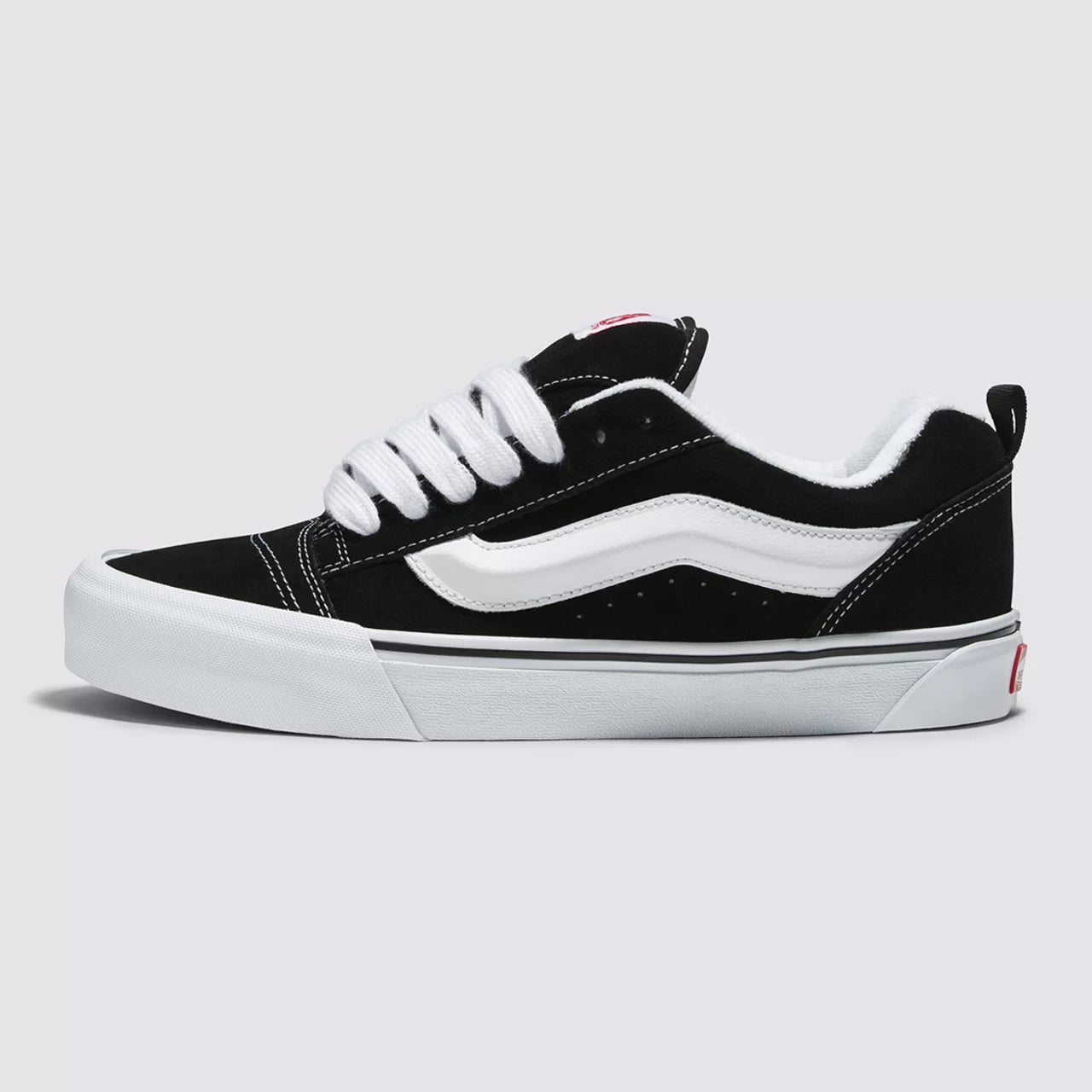 VANS KNU SKNOOL "BLACK WHITE"