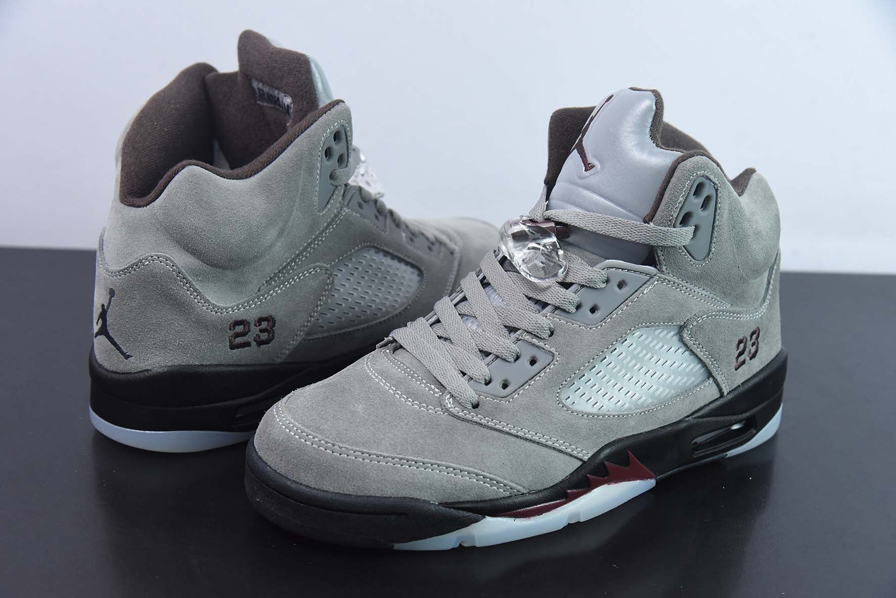 AIR JORDAN 5 x A MA MANIÉRE "LIGH BONE"  FD1330-006