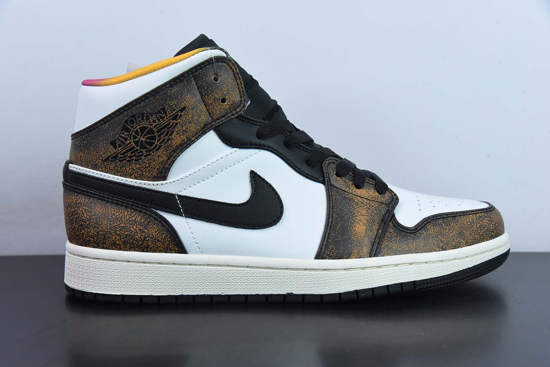 AIR JORDAN 1 MID  "WEAR AWAY" - DQ8417-071