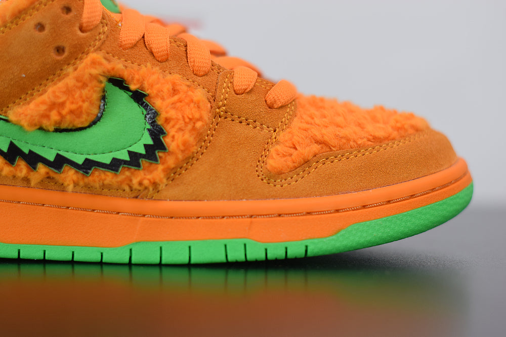 NIKE SB DUNK LOW x GRATEFUL BEAR "ORANGE" - CJ5378-800