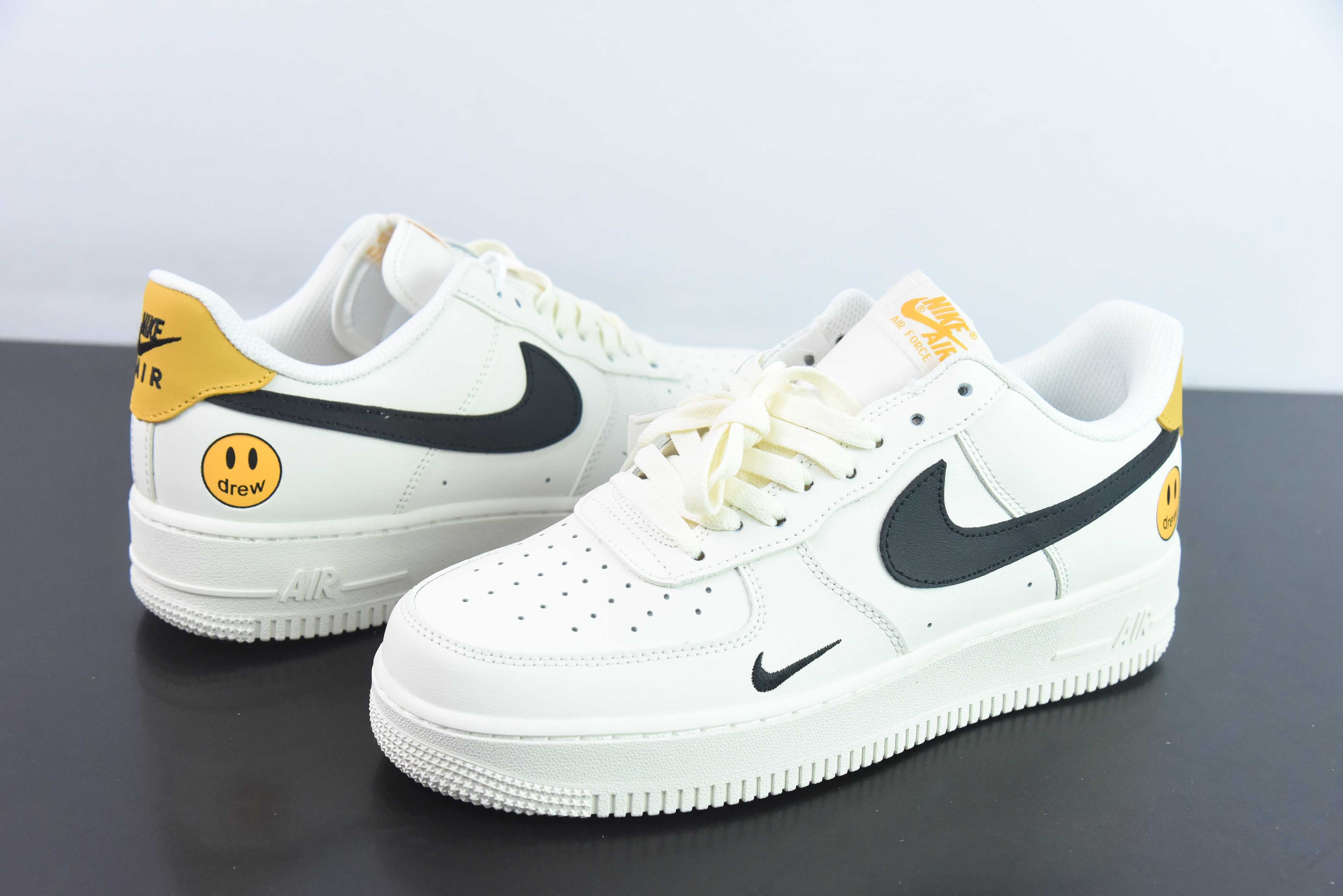 AIR FORCE 1 LOW '07  "DRAW SMILE"