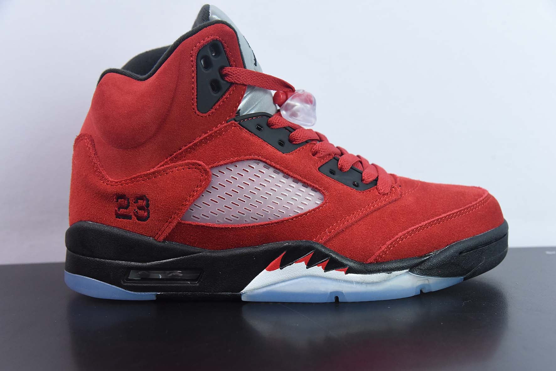 AIR JORDAN 5 "RAGING BULL"  DD0587-600