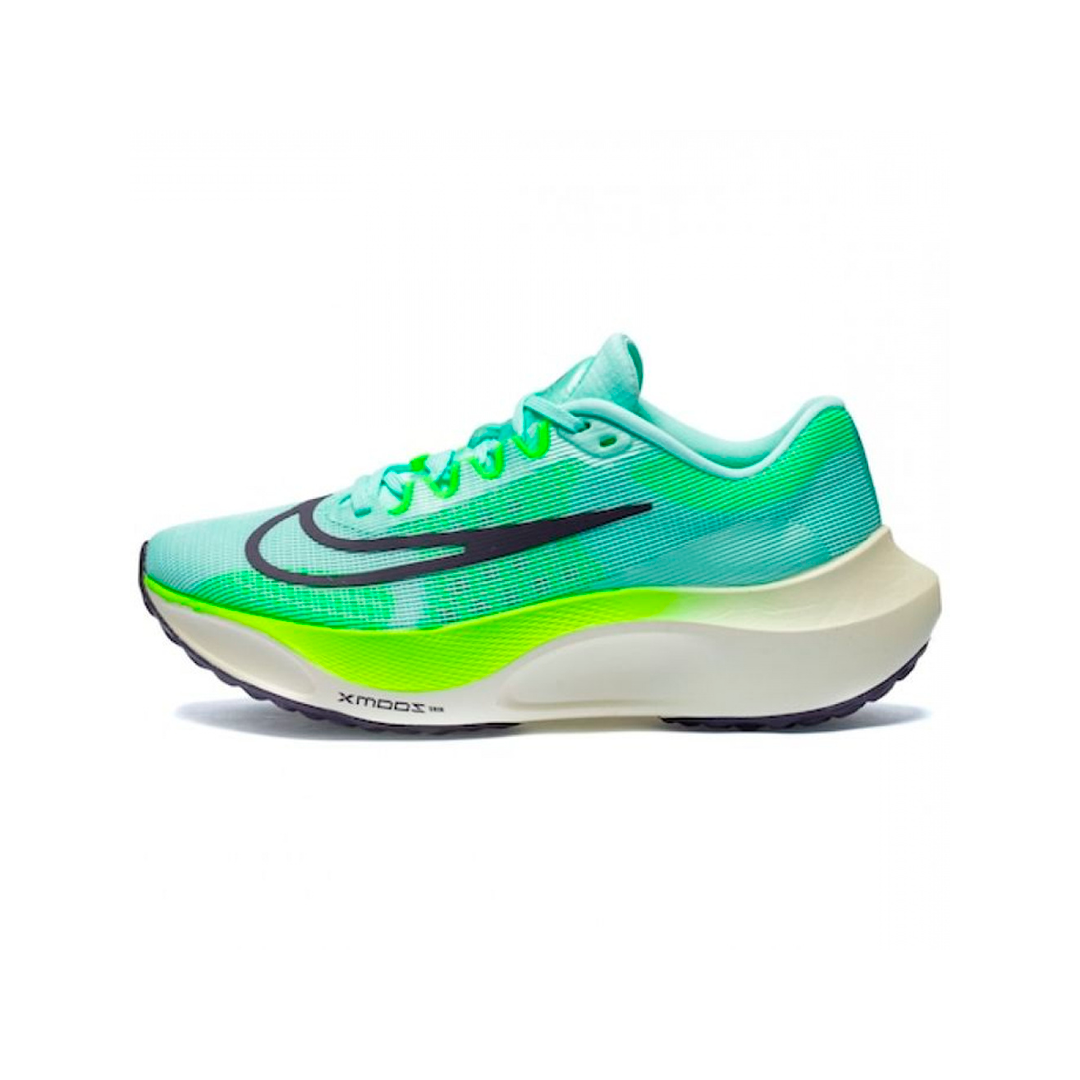 NIKE ZOOM FLY 5