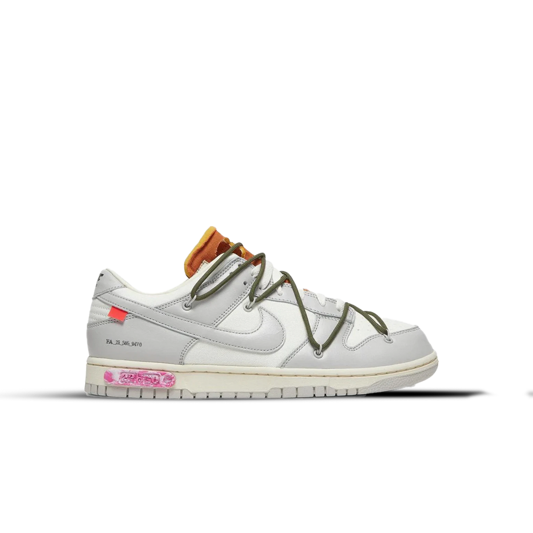 NIKE DUNK  LOW x Off White LOT 22:50