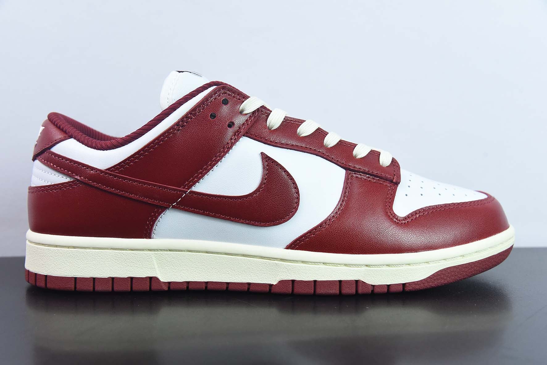 NIKE DUNK LOW PRM "DARK RED" - FJ4555-100