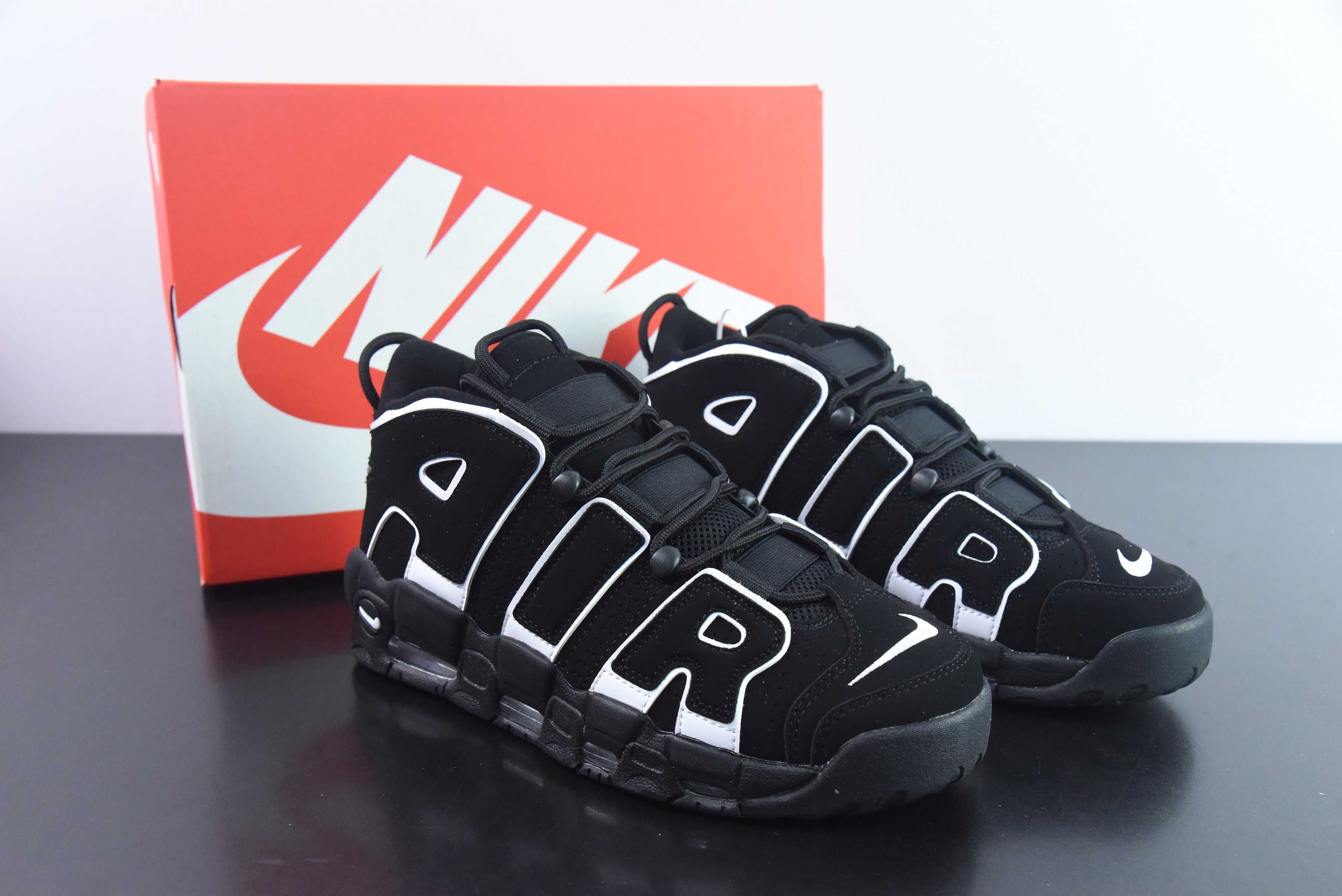 NIKE AIR MORE UPTEMPO 96 - BLACK/WHITE