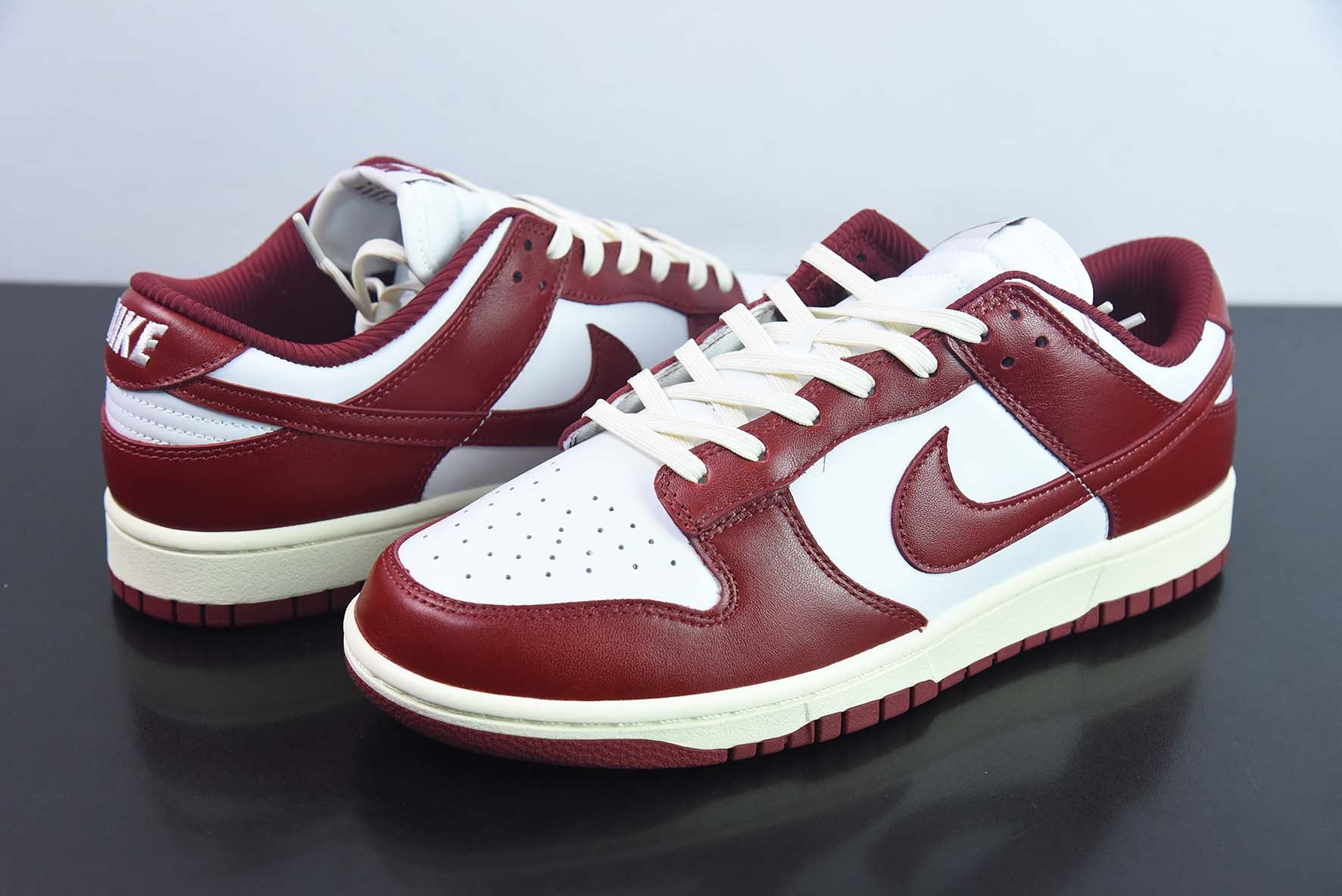 NIKE DUNK LOW PRM "DARK RED" - FJ4555-100