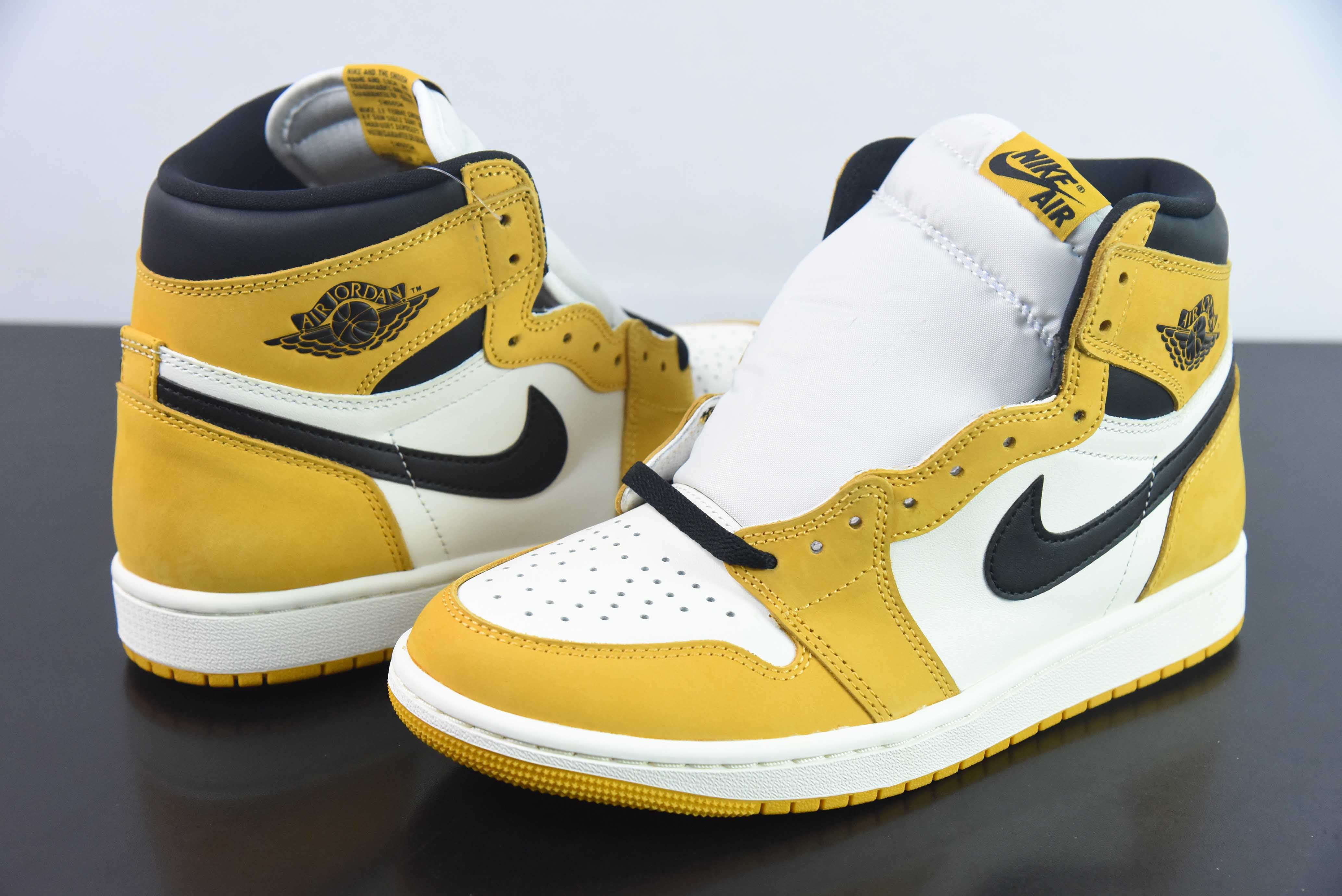 AIR JORDAN 1 HIGH OG “YELLOW OCHRE" DZ5485-701