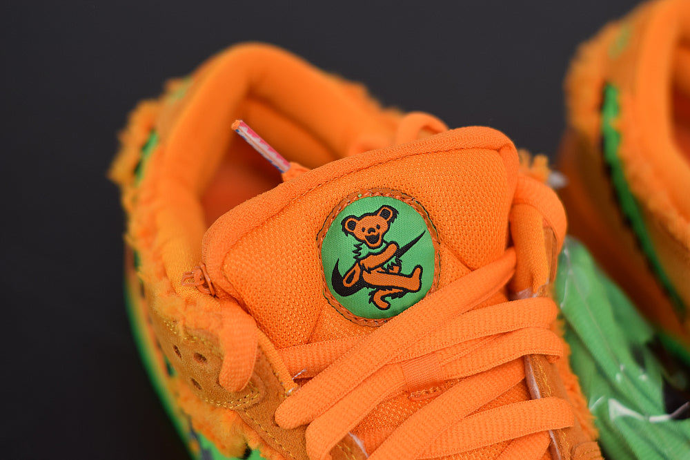 NIKE SB DUNK LOW x GRATEFUL BEAR "ORANGE" - CJ5378-800