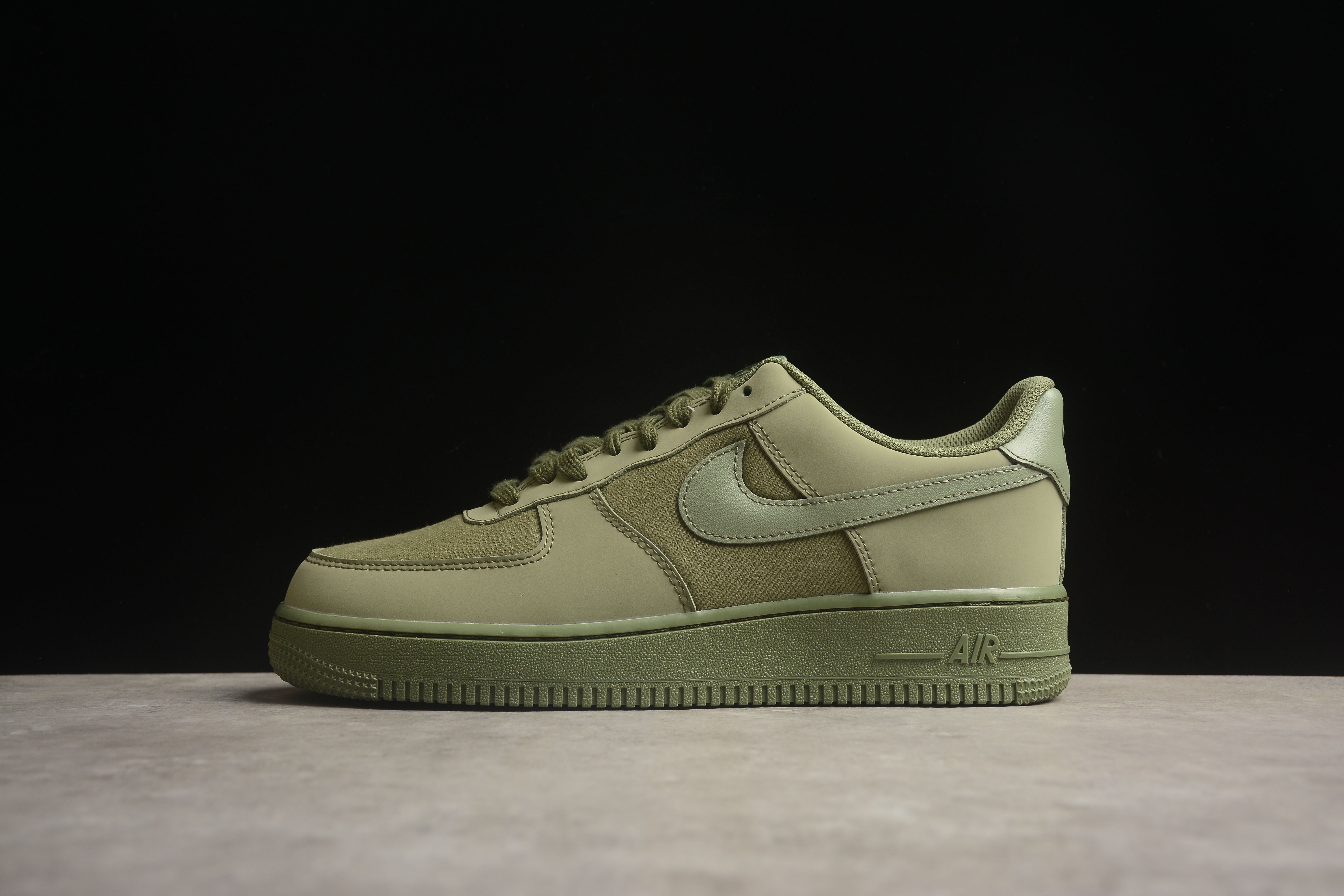 AIR FORCE 1 '07 LX 'Oil Green' FB8876-300 🇺🇸