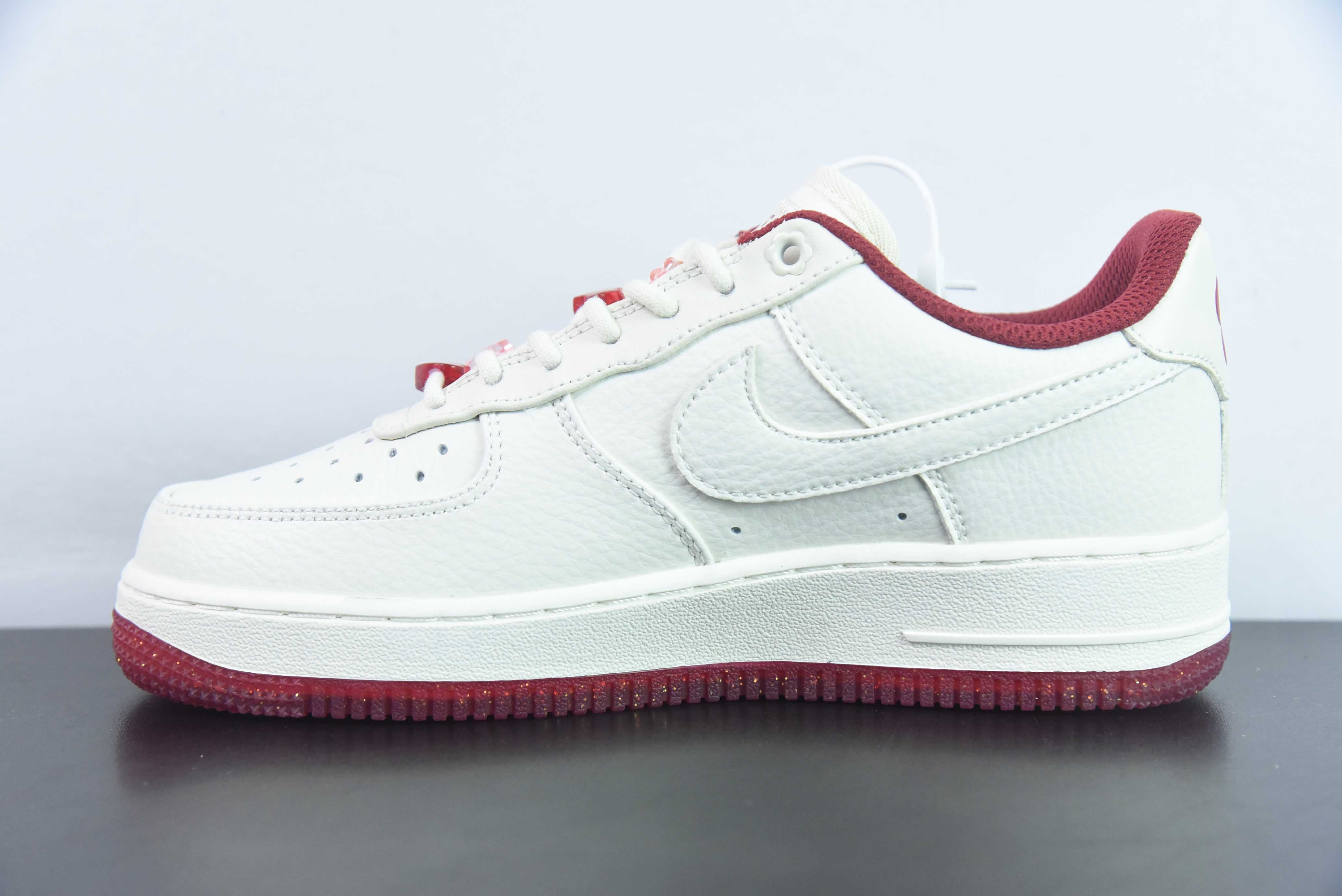 AIR FORCE 1  '07 VALENTINES DAY 24