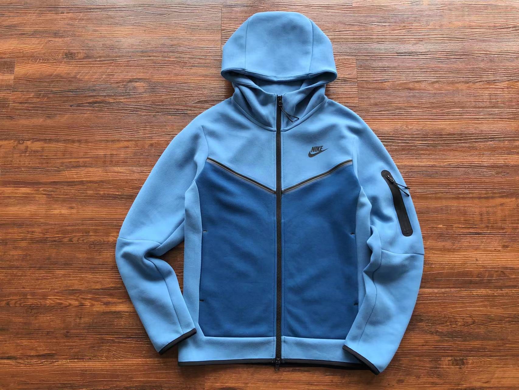 NIKE TECH FLEECE  WINDRUNNER "AZUL BEBÊ/AZUL" 🇺🇸