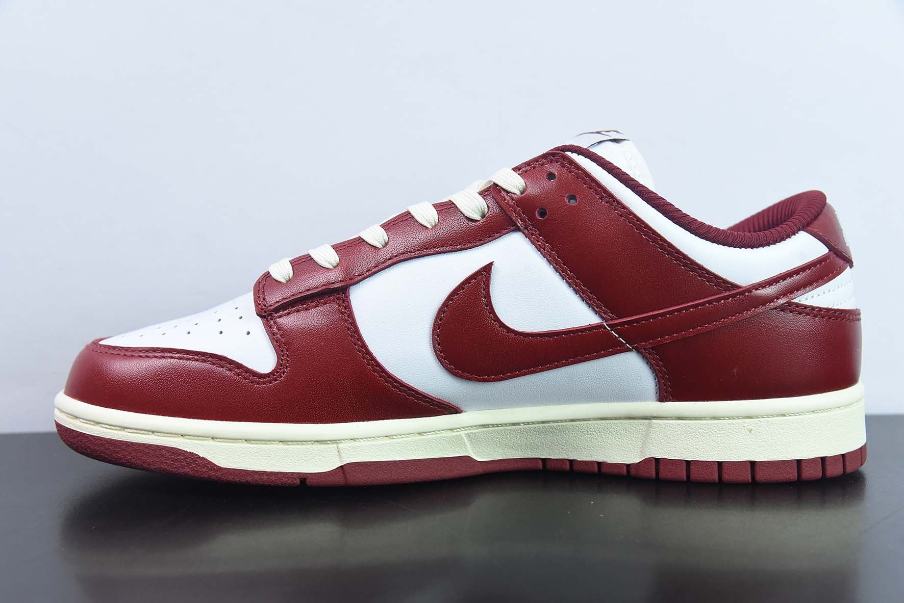 NIKE DUNK LOW PRM "DARK RED" - FJ4555-100