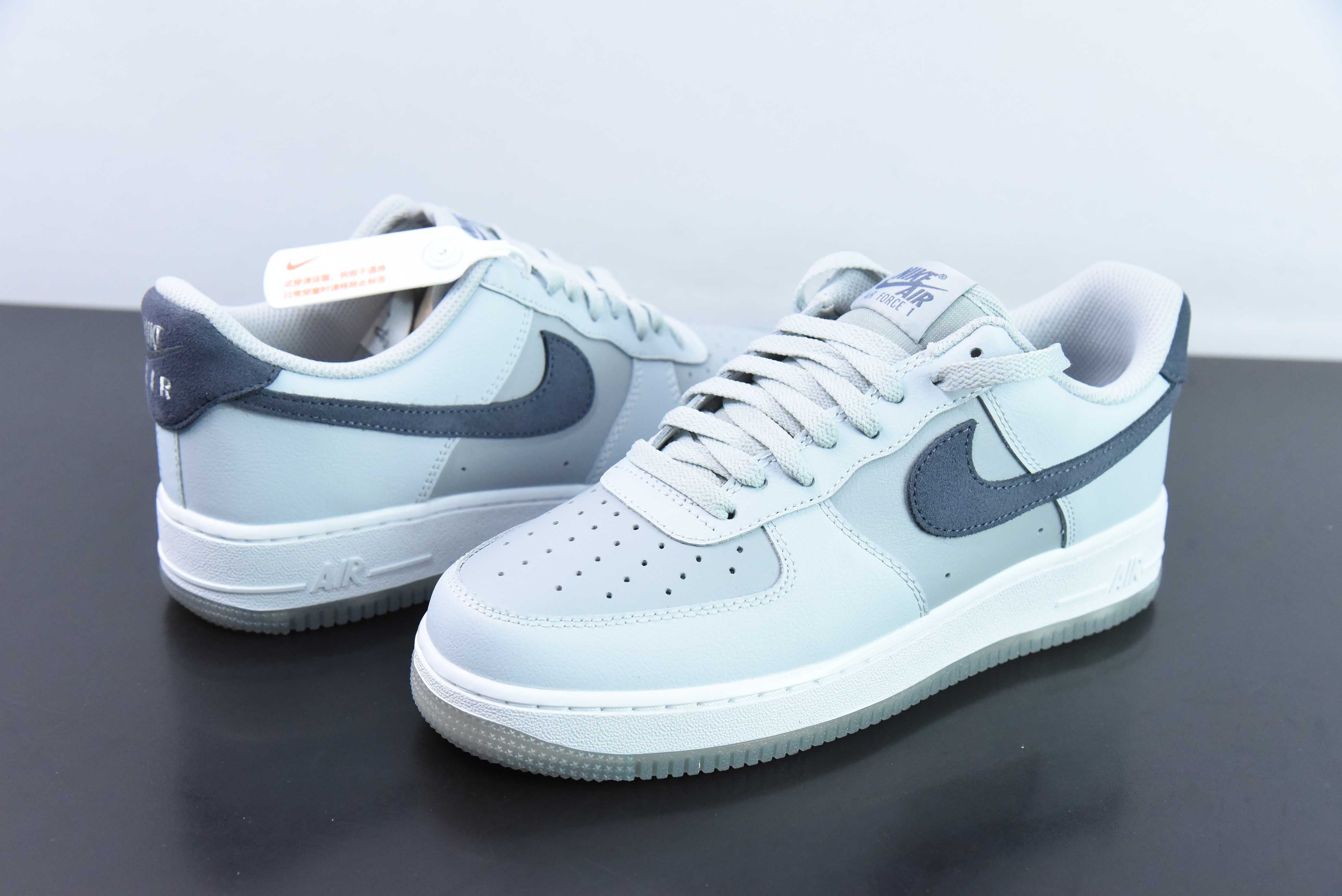 AIR FORCE 1 LOW '07  GREY/WHITE