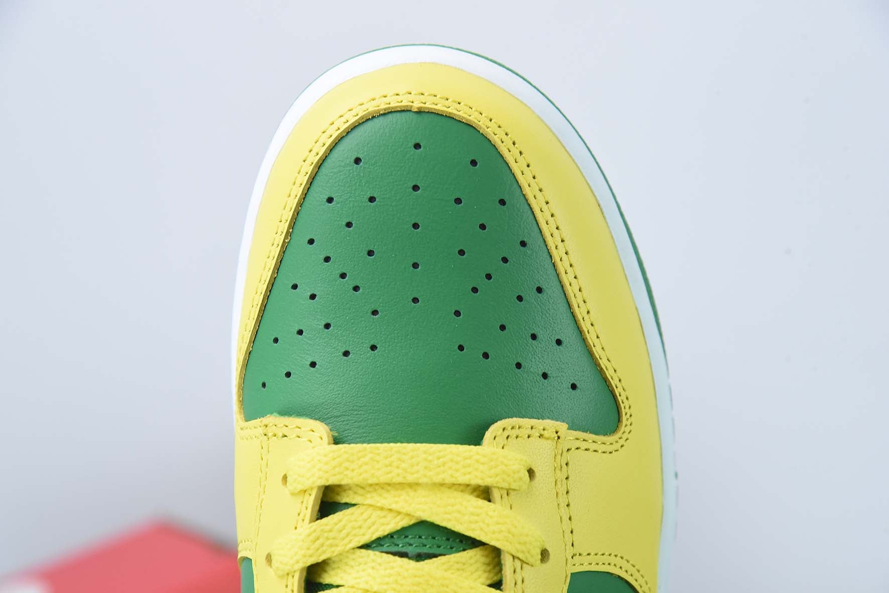 NIKE DUNK LOW "REVERSE BRAZIL" - DV0833-300