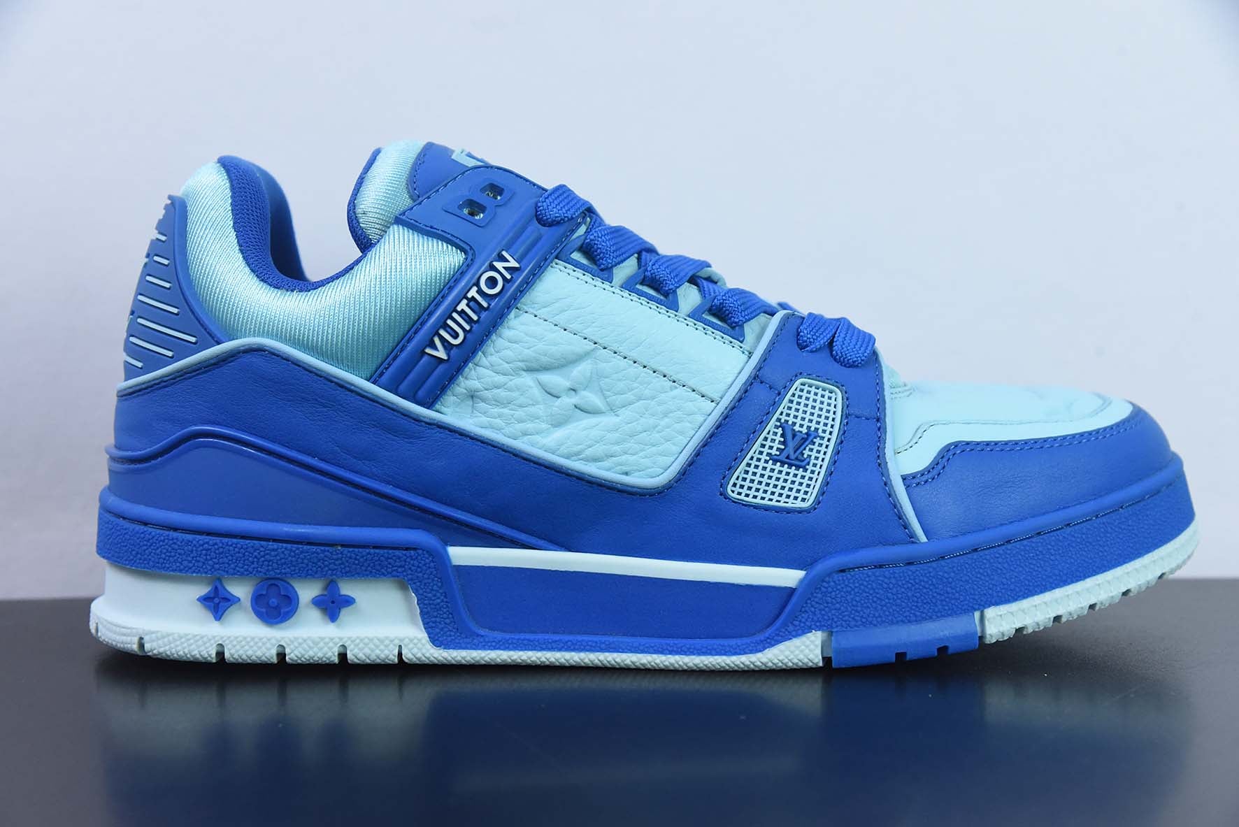 LV TRAINER V1 “BLUE"