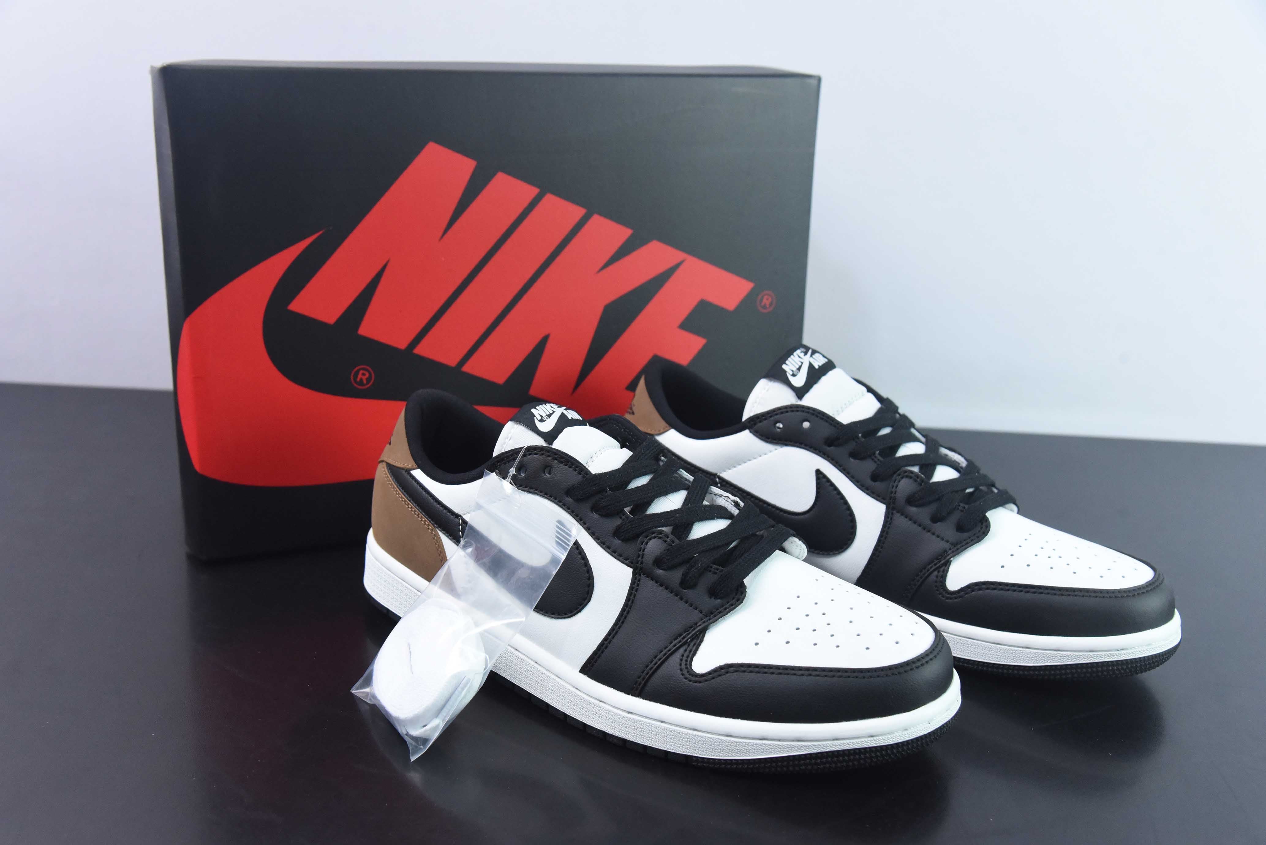 AIR JORDAN 1 LOW "MOCHA"