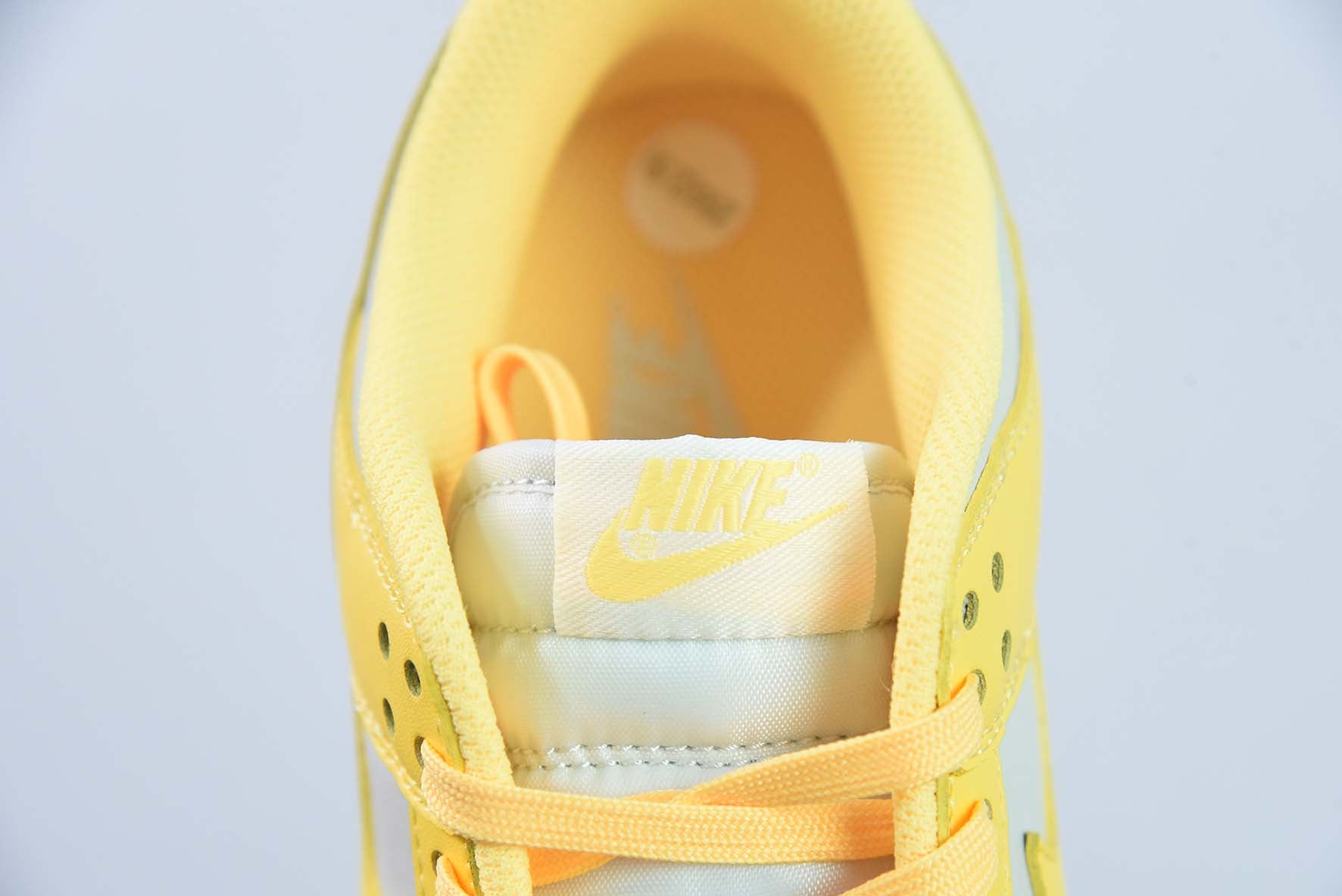 NIKE DUNK LOW RETRO "CITRON PULSE" - DD1503-002