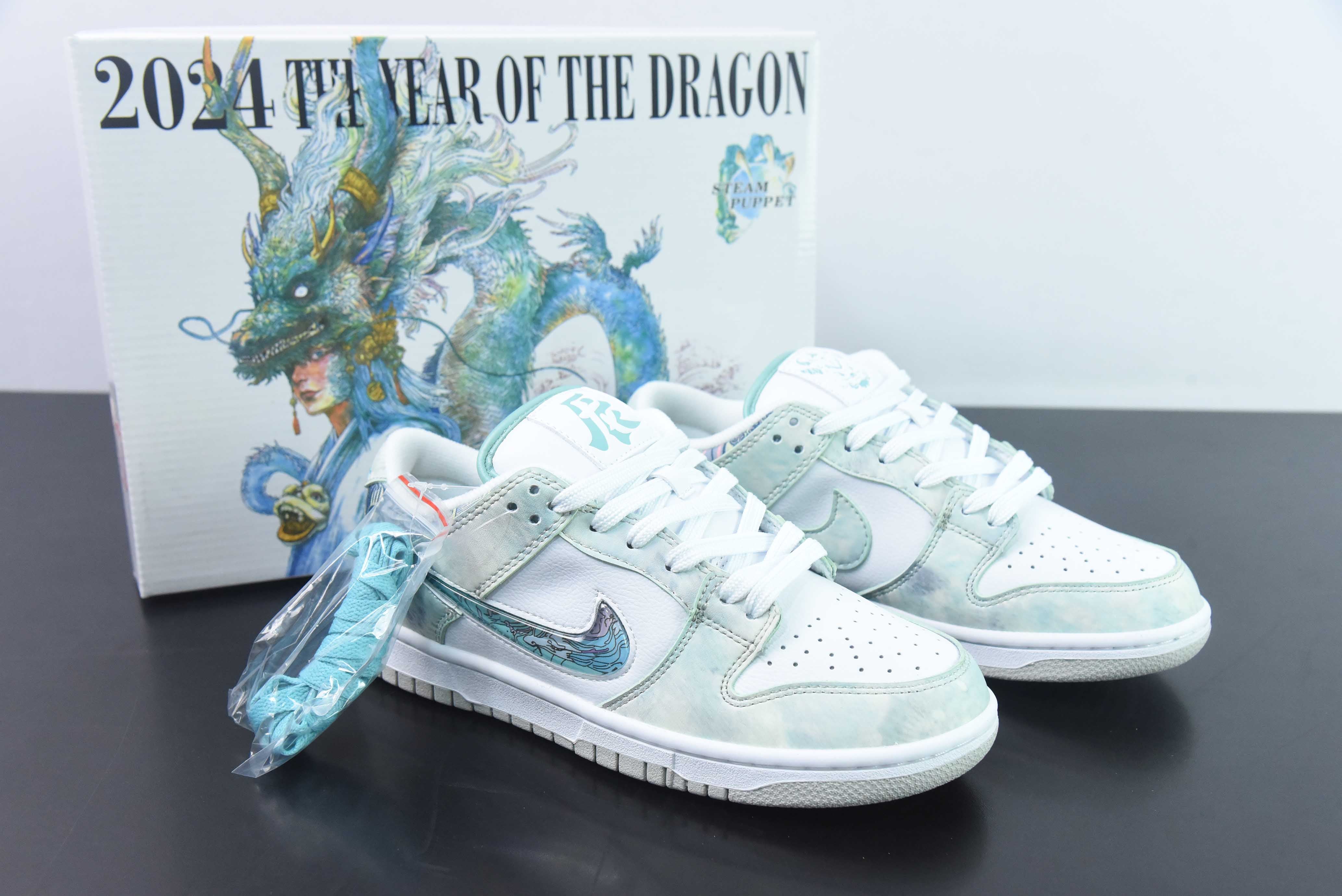 NIKE DUNK LOW "YEAR OF THE DRAGON 2024"