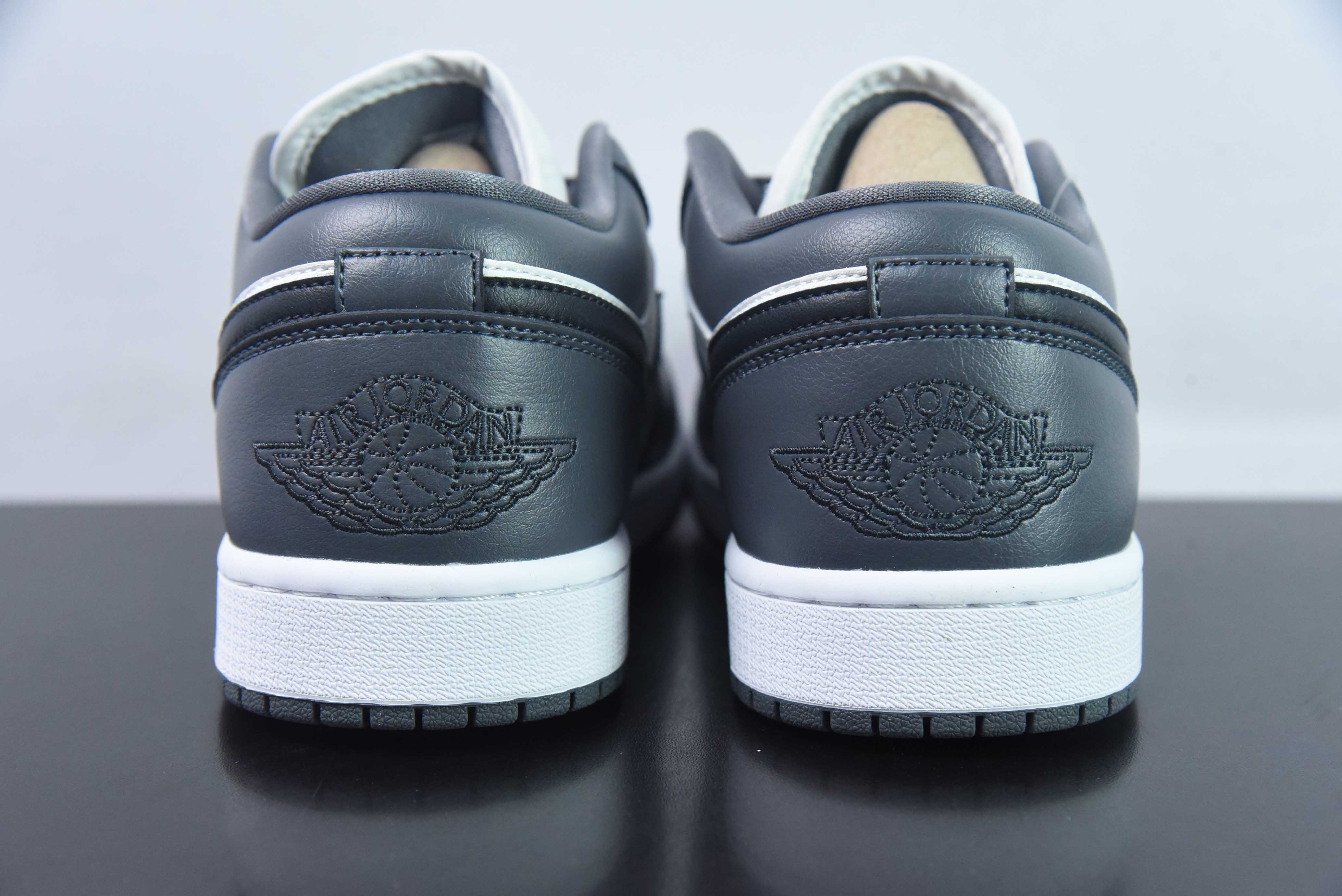 AIR JORDAN 1 LOW "DARK GREY"