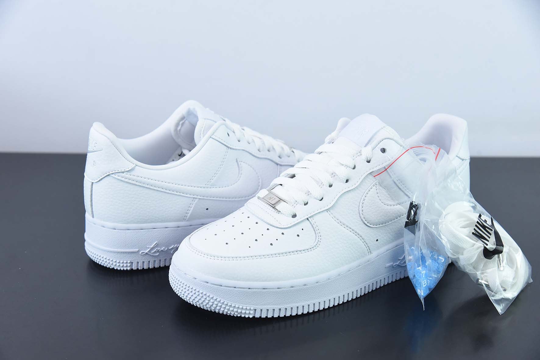 AIR FORCE 1 LOW x DRAKE - CZ8065-100 🇺🇸