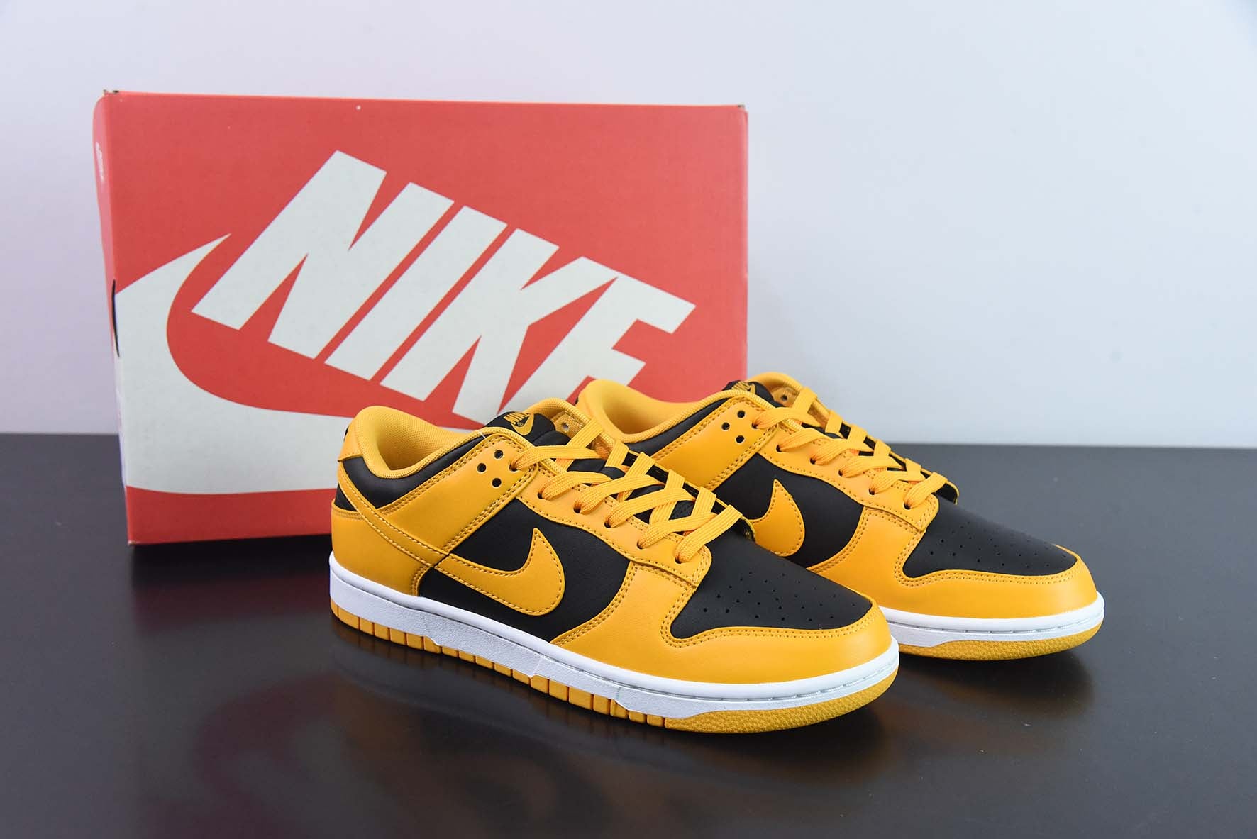 NIKE SB DUNK LOW "GOLDENROD"" - DD1319-004