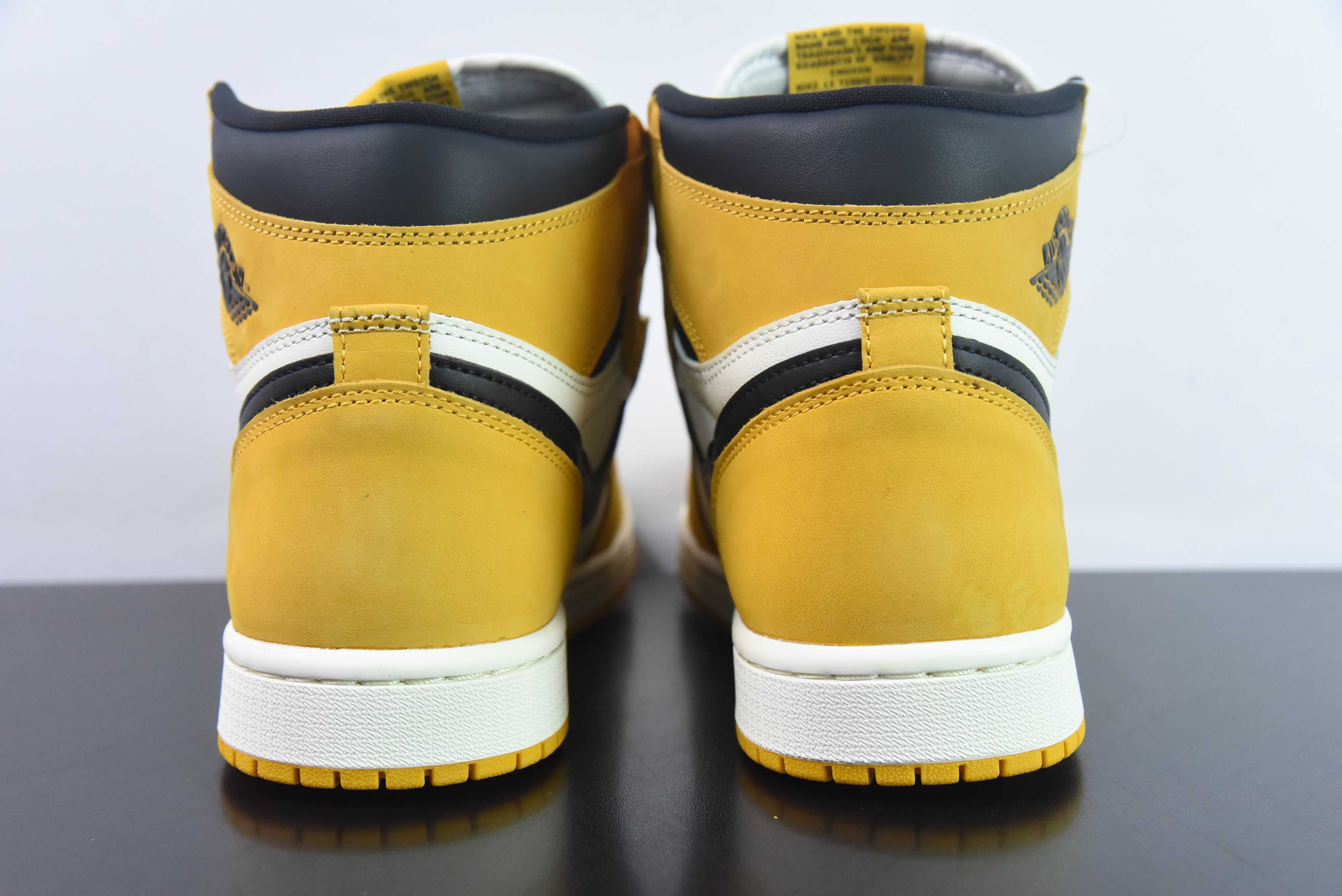 AIR JORDAN 1 HIGH OG “YELLOW OCHRE" DZ5485-701