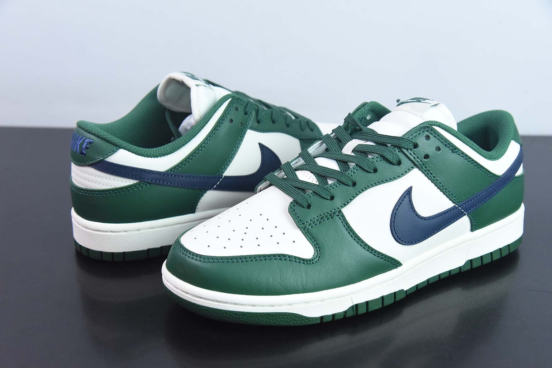 NIKE DUNK LOW "OLD GREEN" - DD1503-300