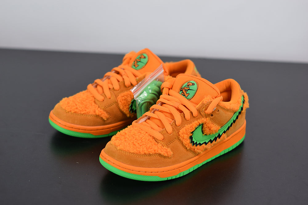 NIKE SB DUNK LOW x GRATEFUL BEAR "ORANGE" - CJ5378-800