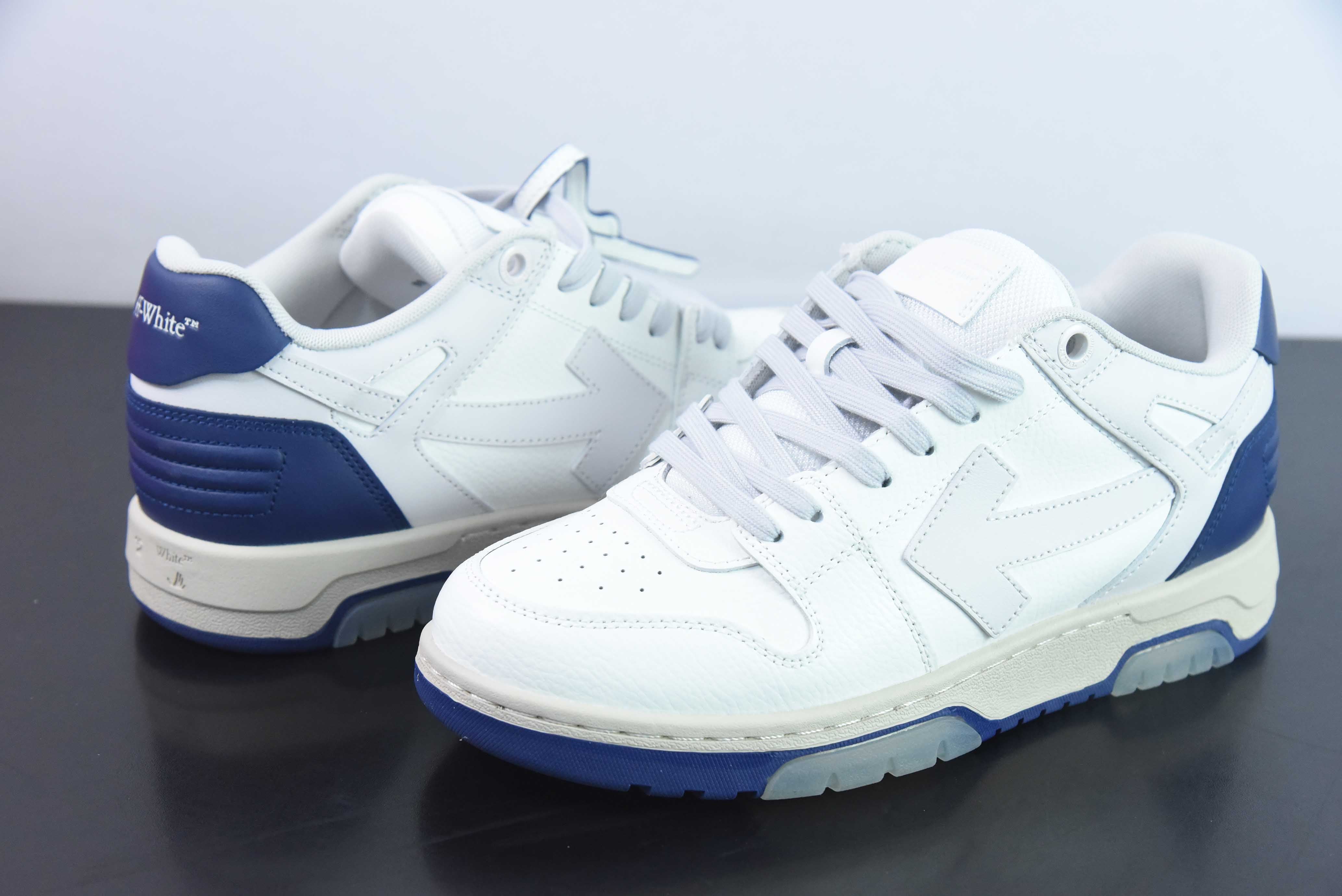 TÊNIS OFF-WHITE "OUT OF OFFICE" WHITE/BLUE