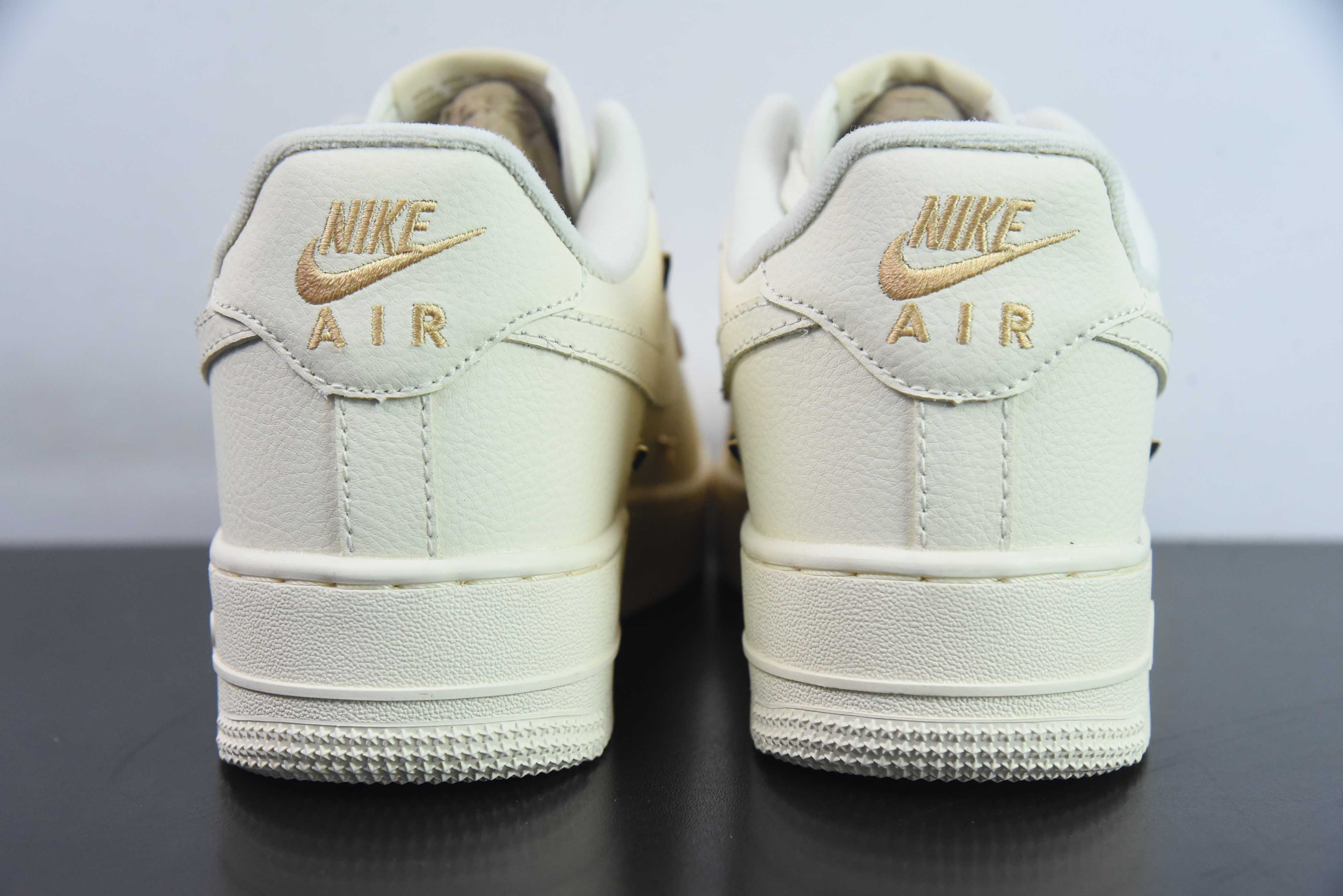 AIR FORCE 1 LOW '07  "TWO SWOOSH GOLD"