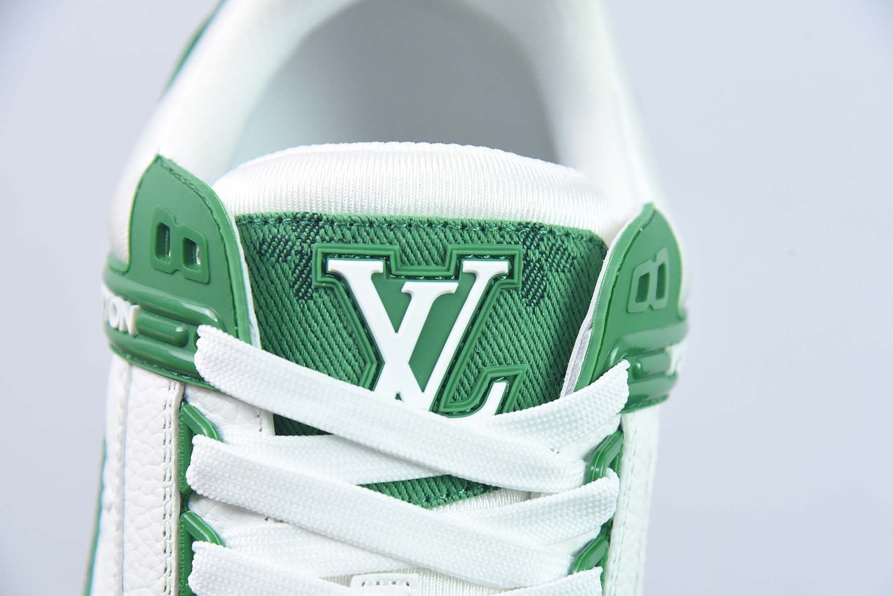 LV TRAINER V1 "GREEN"