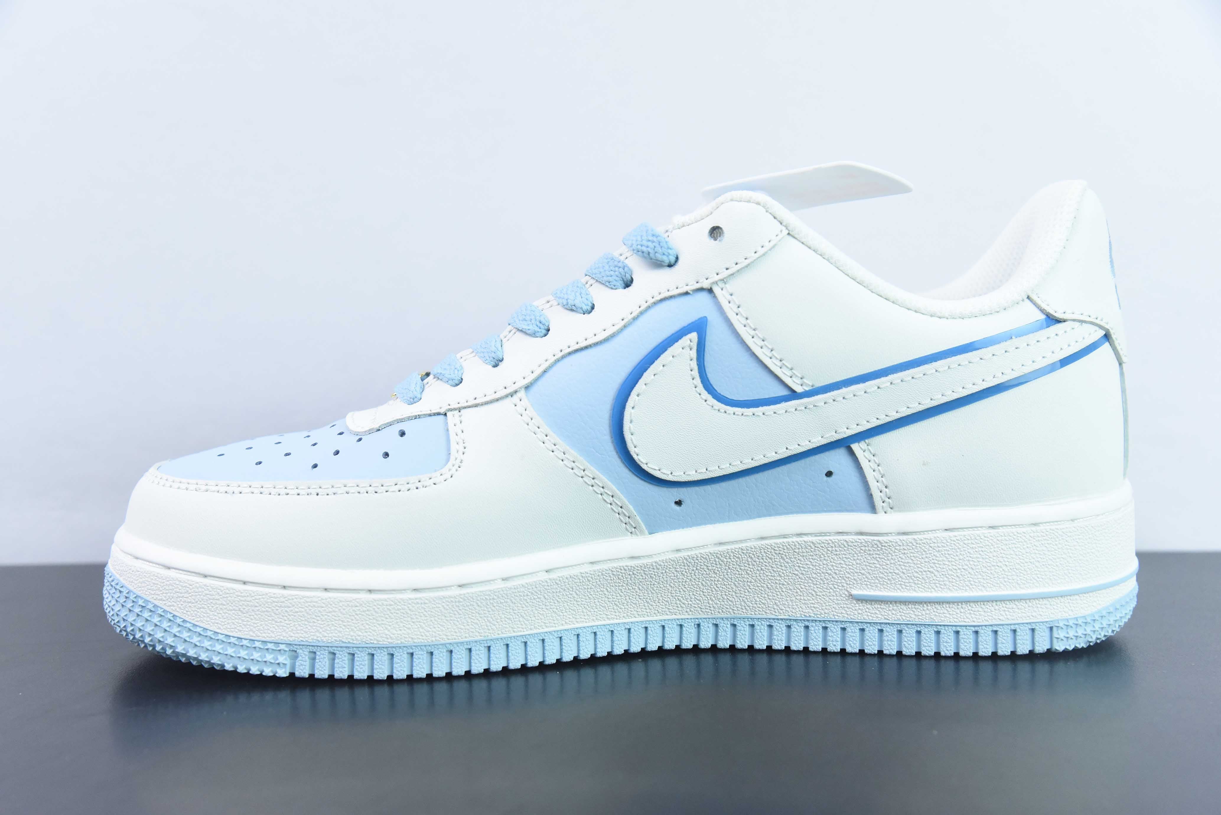 AIR FORCE 1  '07 “WHITE/BABY BLUE”