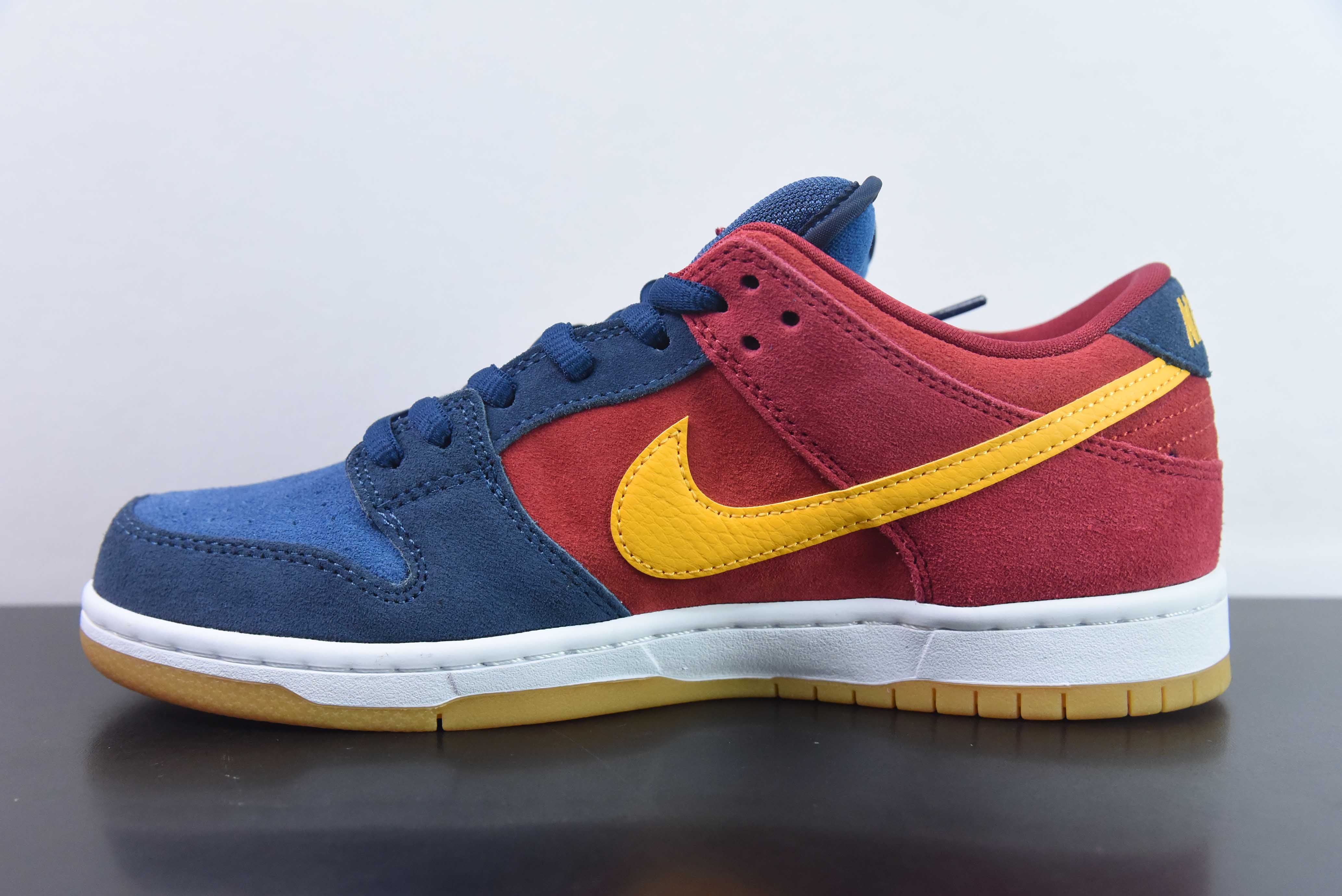 NIKE SB DUNK LOW “BARCELONA”