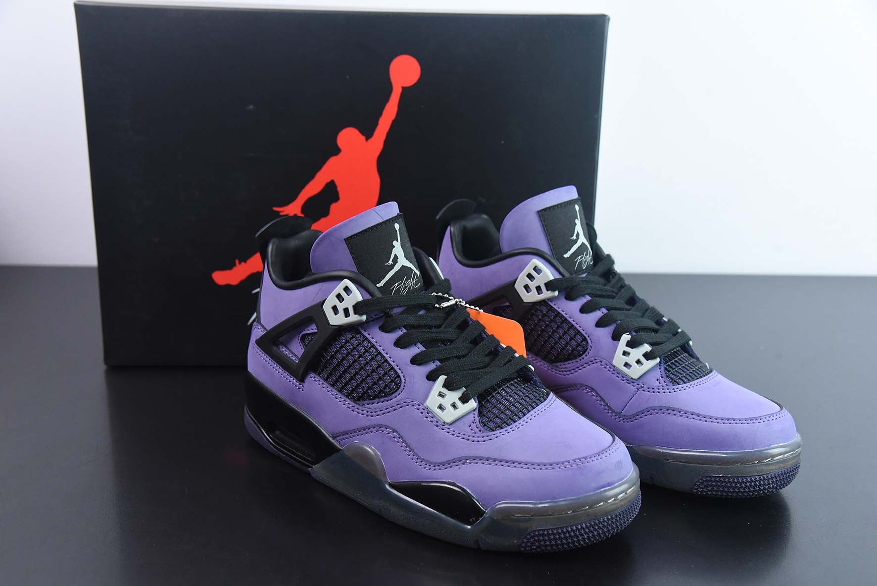 AIR JORDAN 4 x TRAVIS SCOTT "PURPLE"