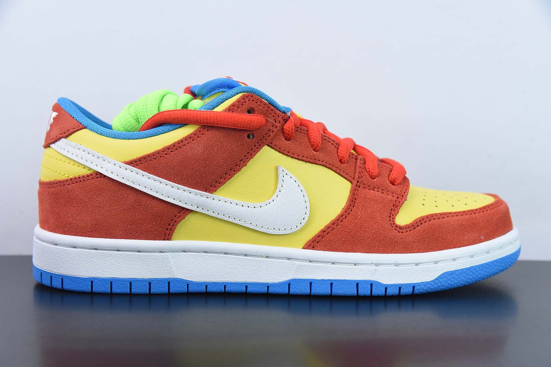 NIKE SB DUNK LOW PRO "BART SIMPSON" - BQ6817-602