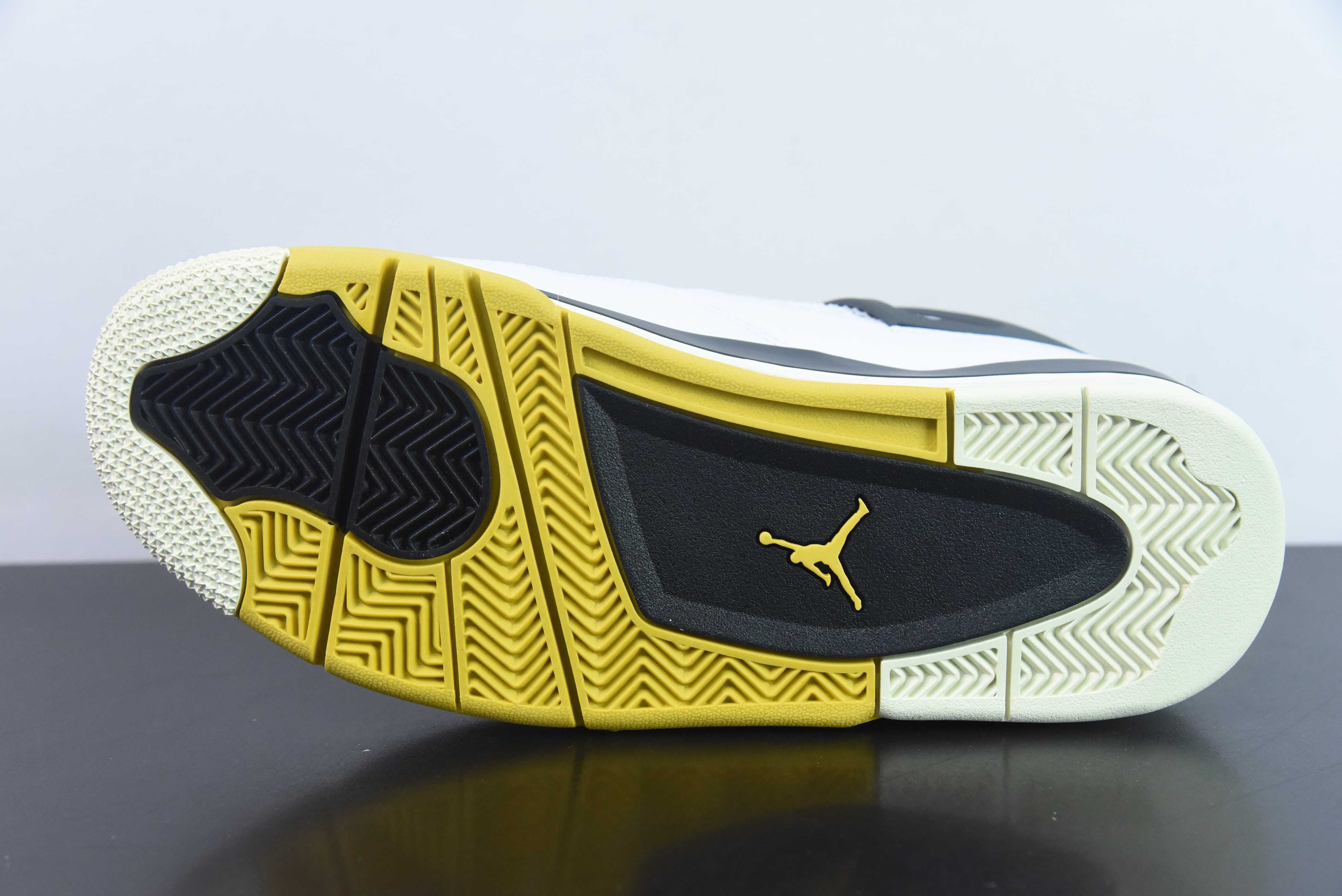 AIR JORDAN 4 "VIVID SULFUR"