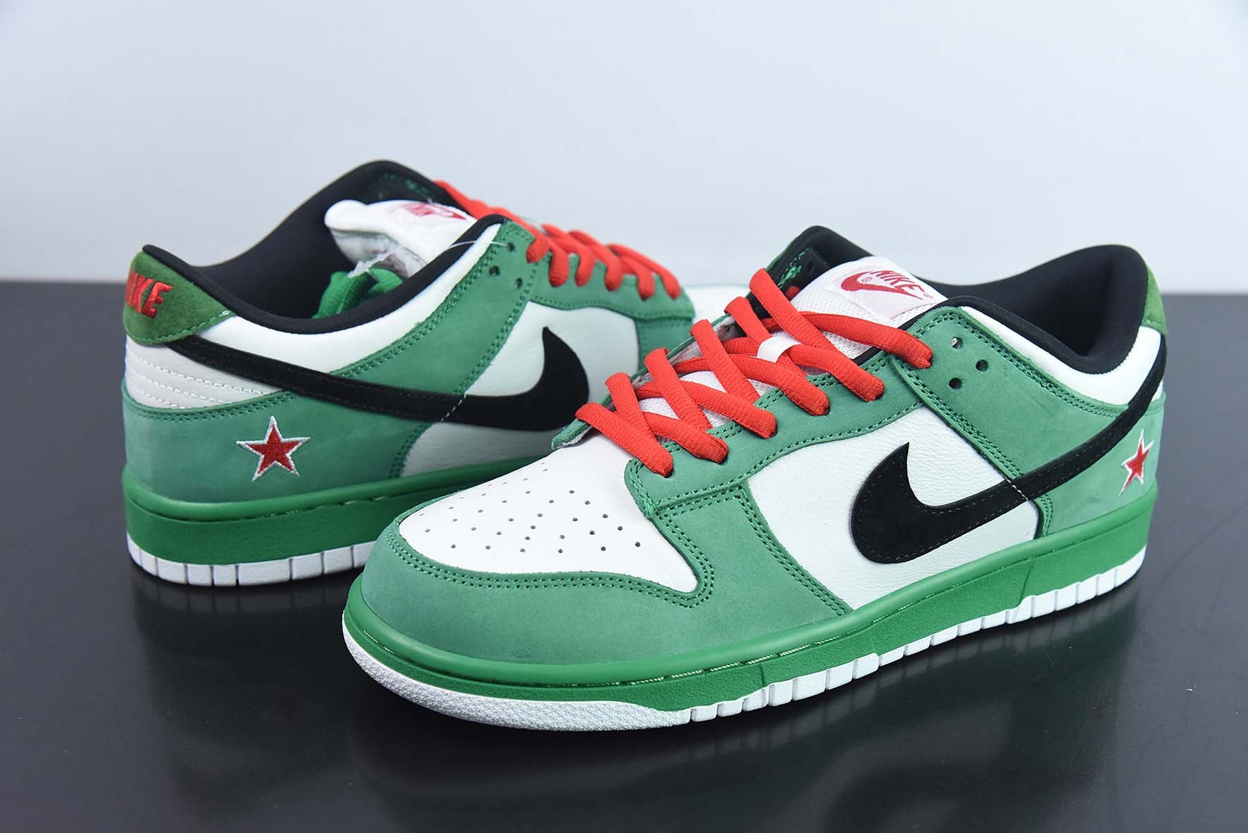 NIKE DUNK LOW PRO SE "HEINEKEN"