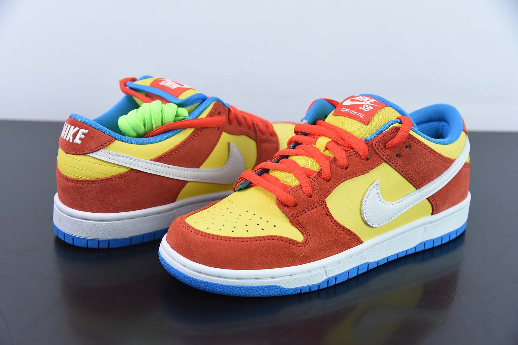 NIKE SB DUNK LOW PRO "BART SIMPSON" - BQ6817-602