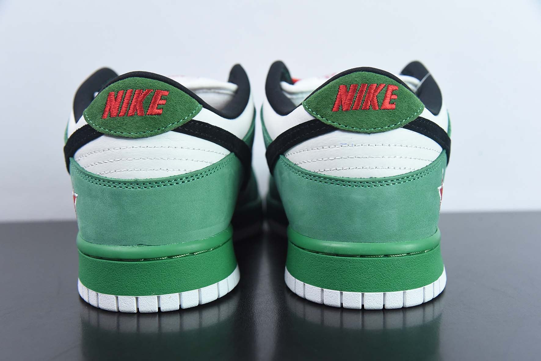 NIKE DUNK LOW PRO SE "HEINEKEN"