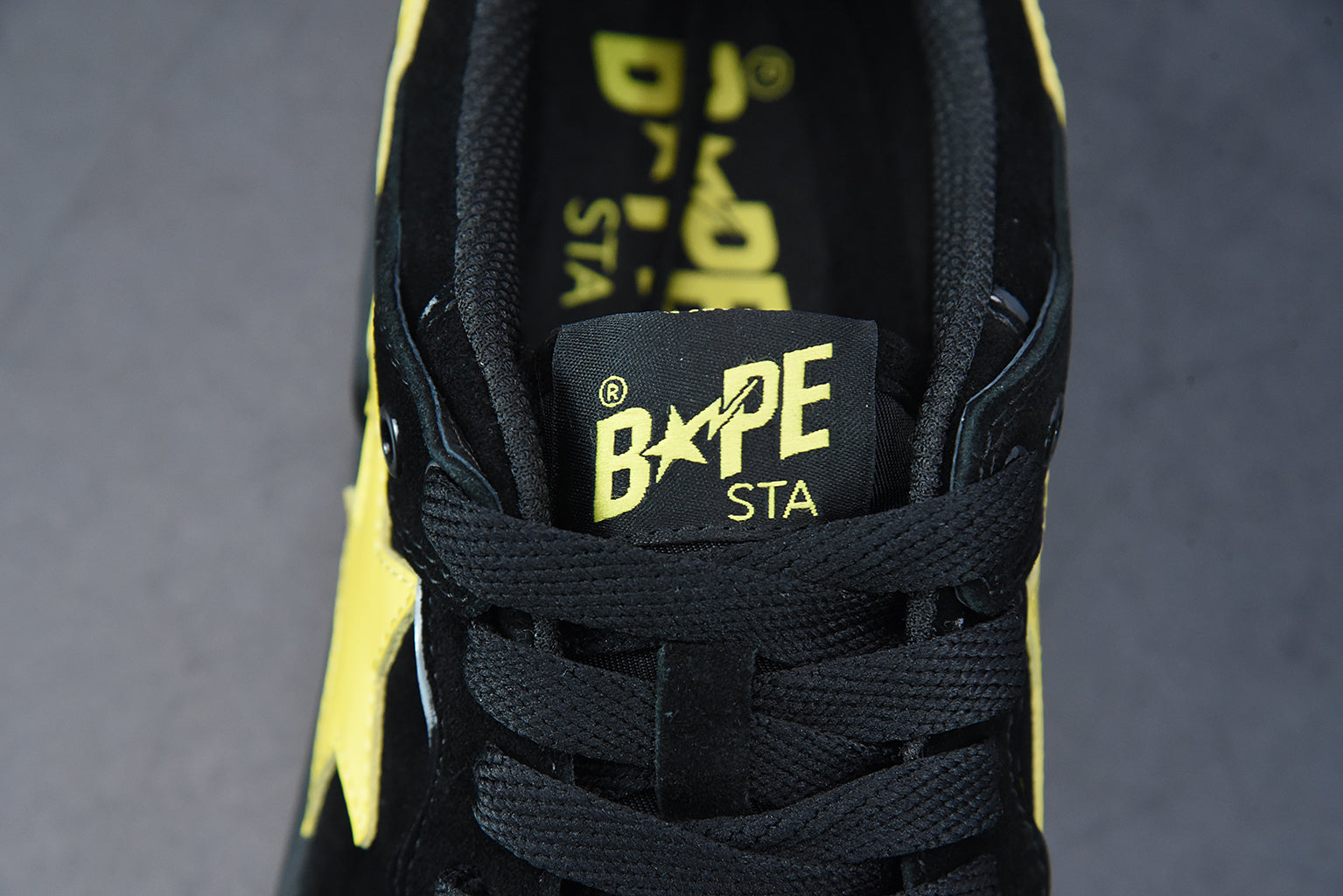 BAPE STA TO LOW "BLACK/YELLOW" 🇺🇸