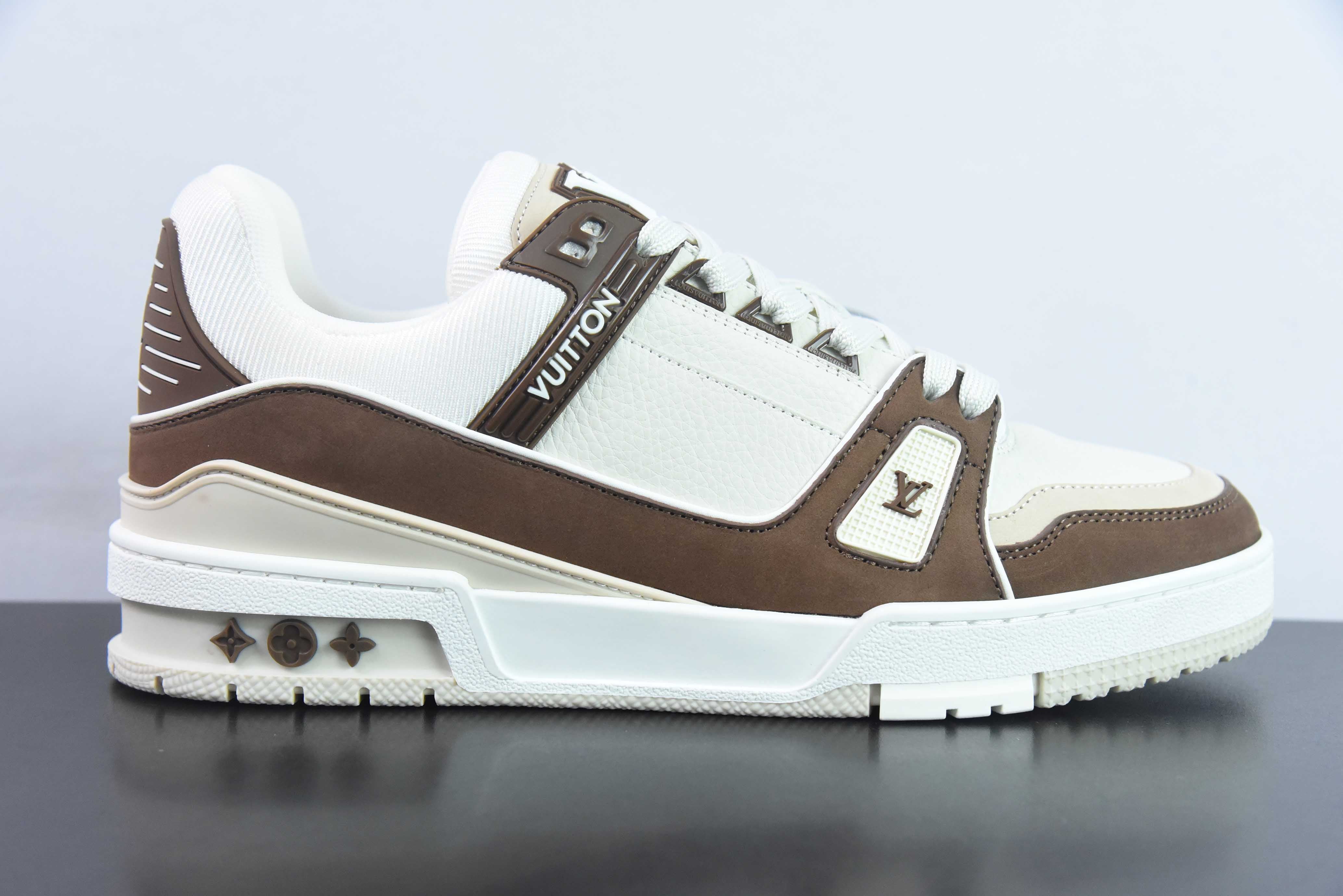 LV TRAINER "BROWN"