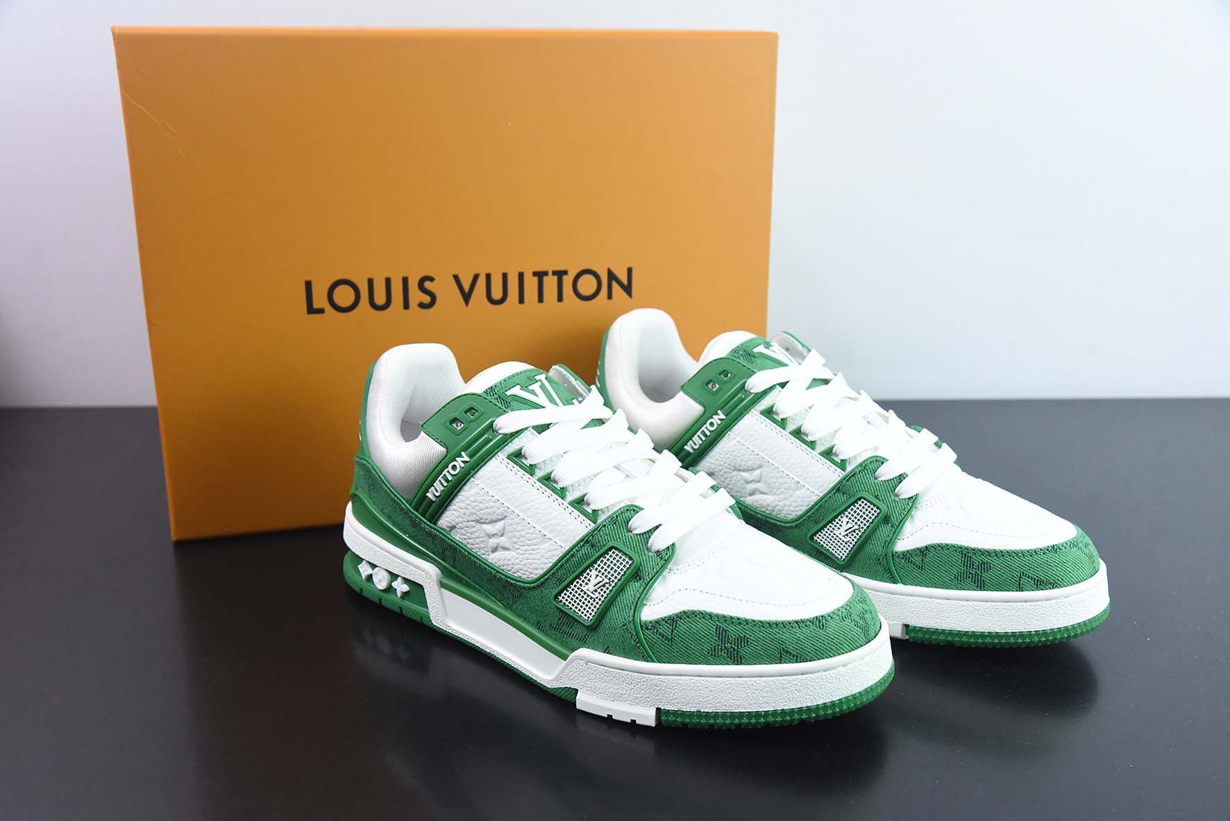 LV TRAINER V1 "GREEN"