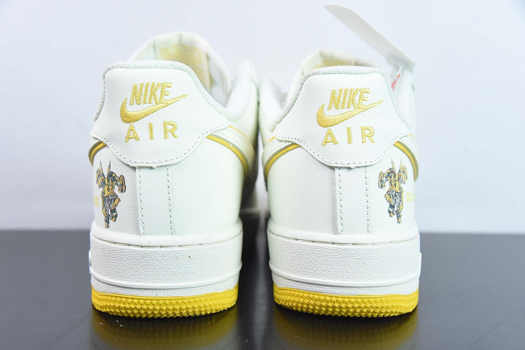 AIR FORCE 1  '07 "BUMBLEBEE" - BS9055-716 🇺🇸